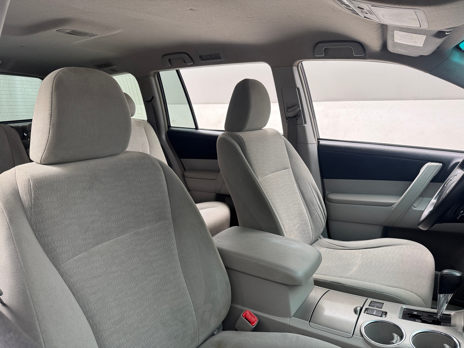 Thumbnail: 2012 Toyota Highlander - 2