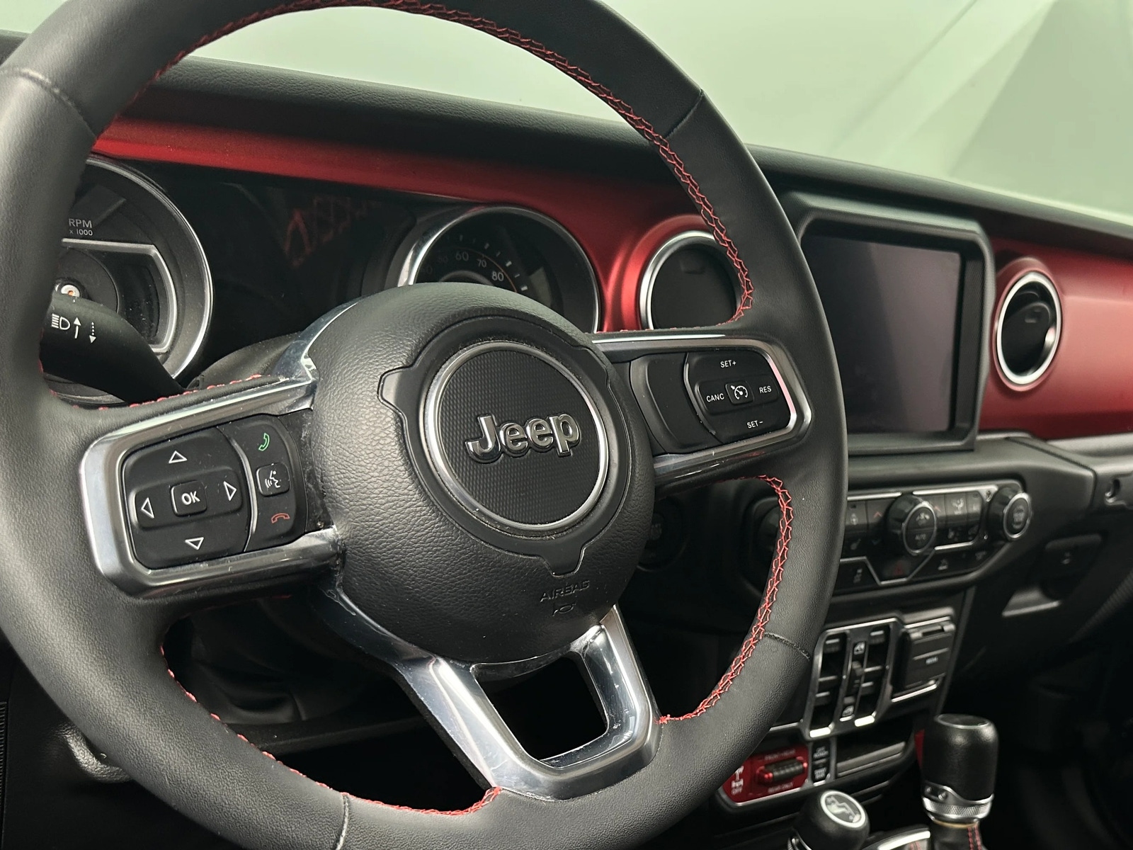 Thumbnail: 2023 Jeep Gladiator - 5