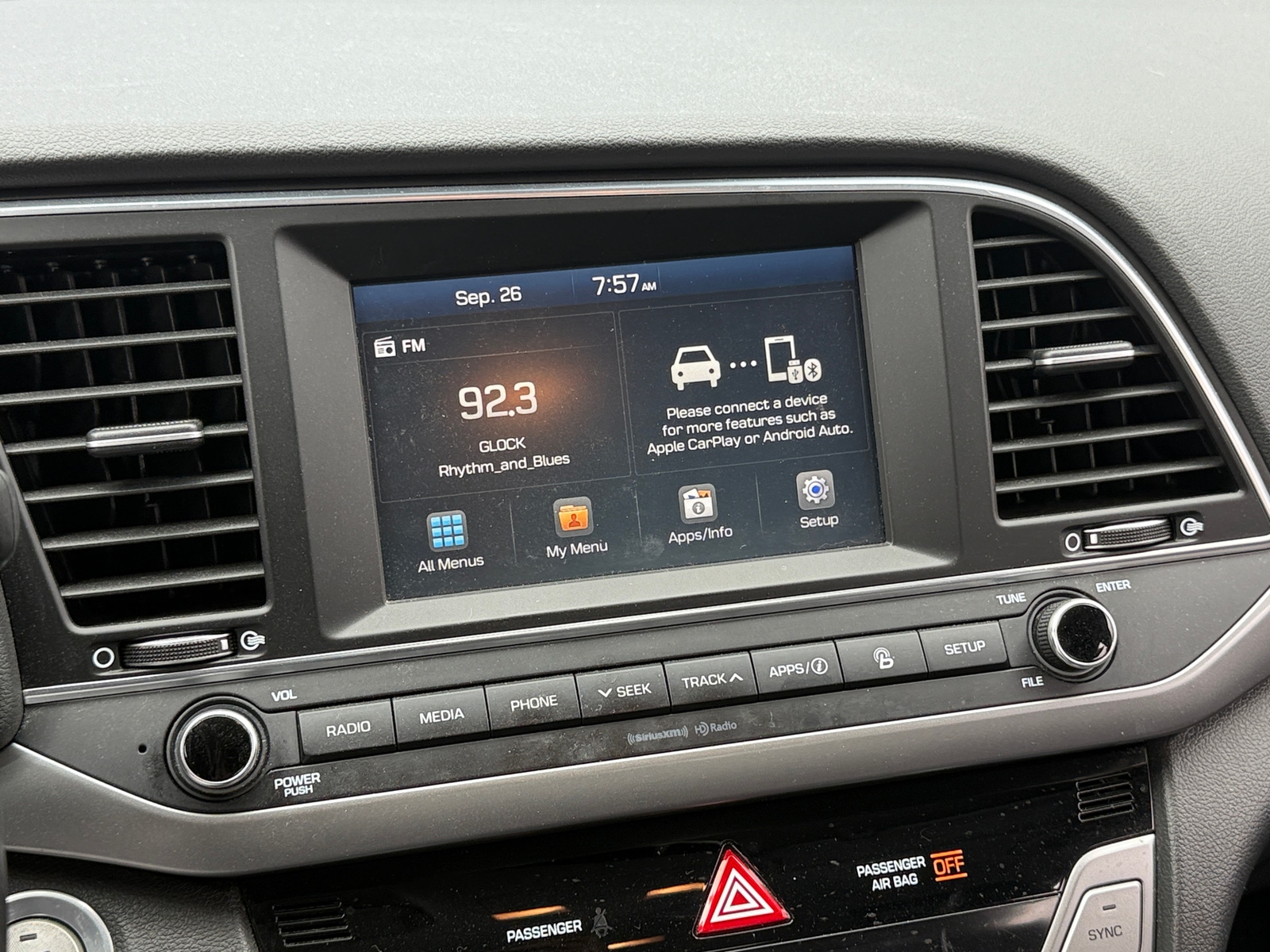 Thumbnail: 2017 Hyundai Elantra - 3