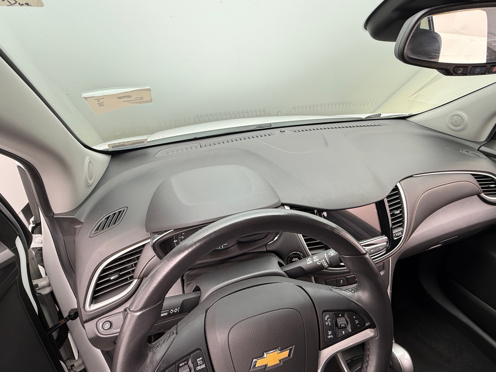 Thumbnail: 2019 Chevrolet Trax - 3