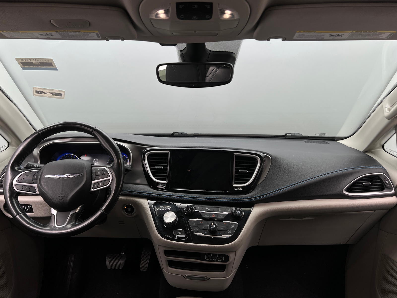 Thumbnail: 2021 Chrysler Pacifica - 2