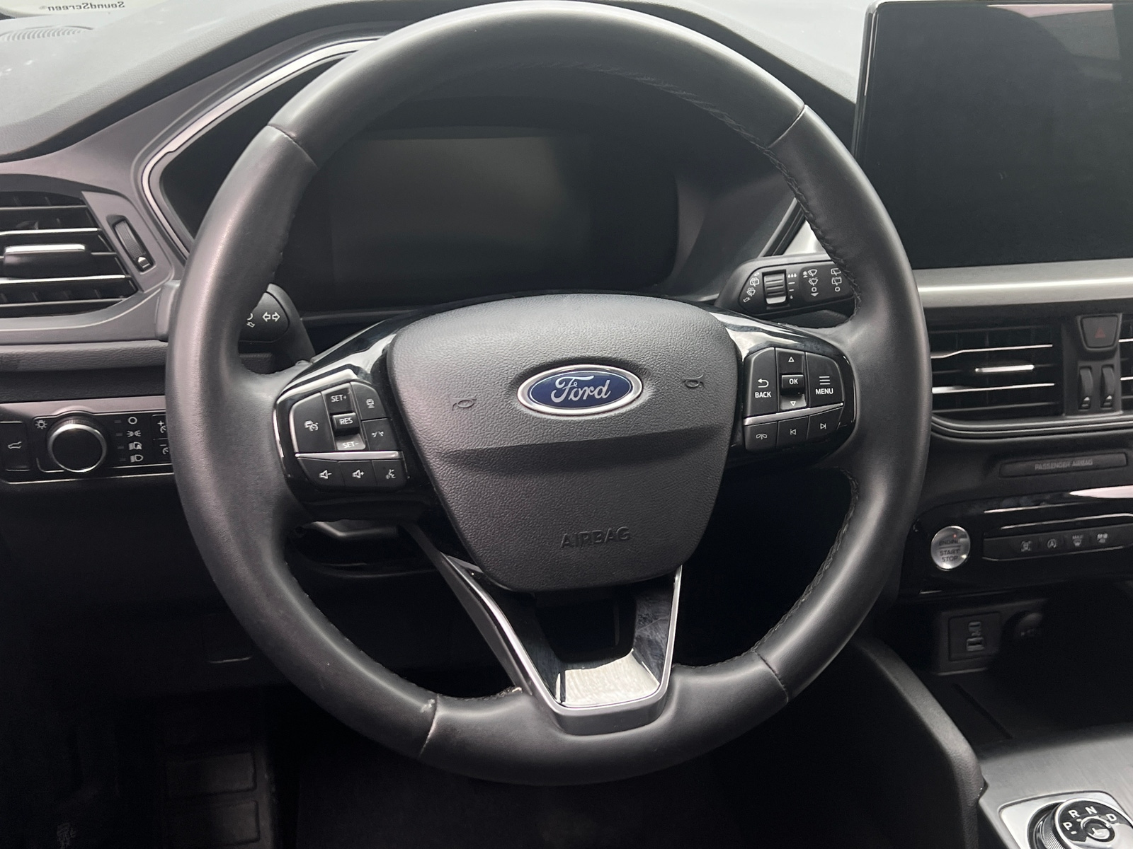 Thumbnail: 2023 Ford Escape - 5