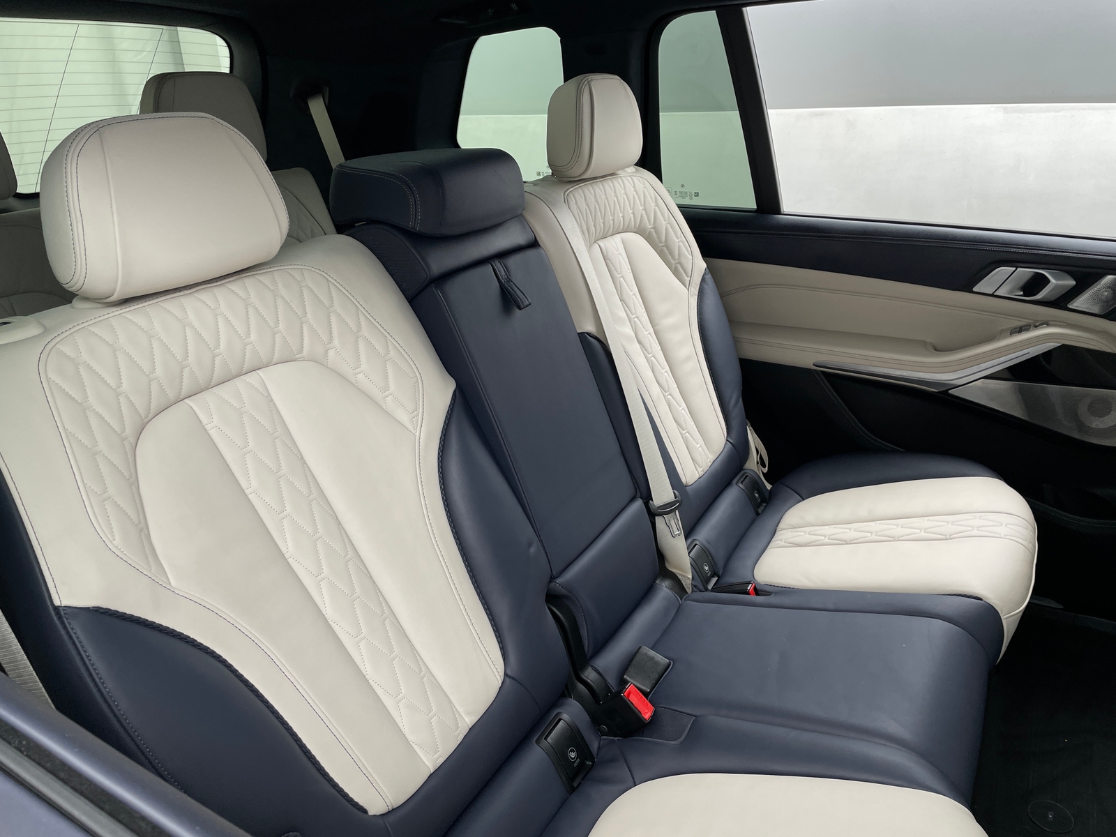 Thumbnail: 2021 BMW X7 - 5