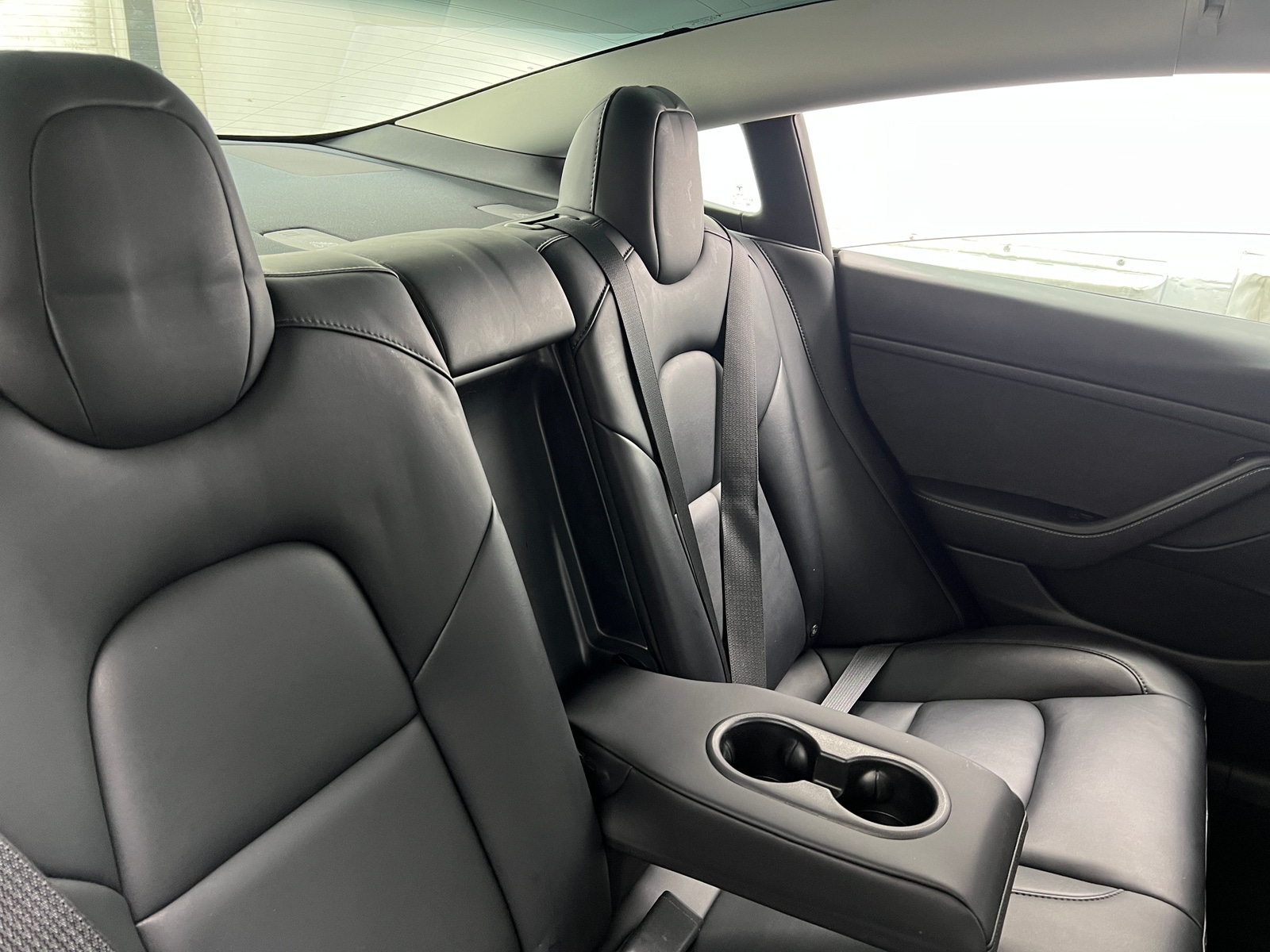 Thumbnail: 2022 Tesla Model 3 - 5