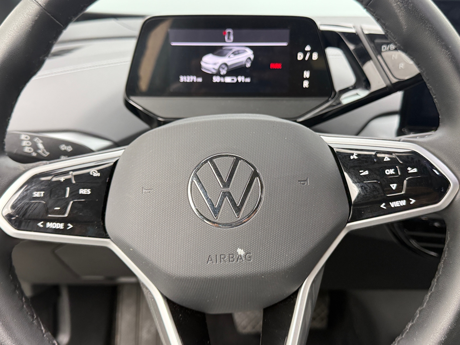 Thumbnail: 2023 Volkswagen ID.4 - 5