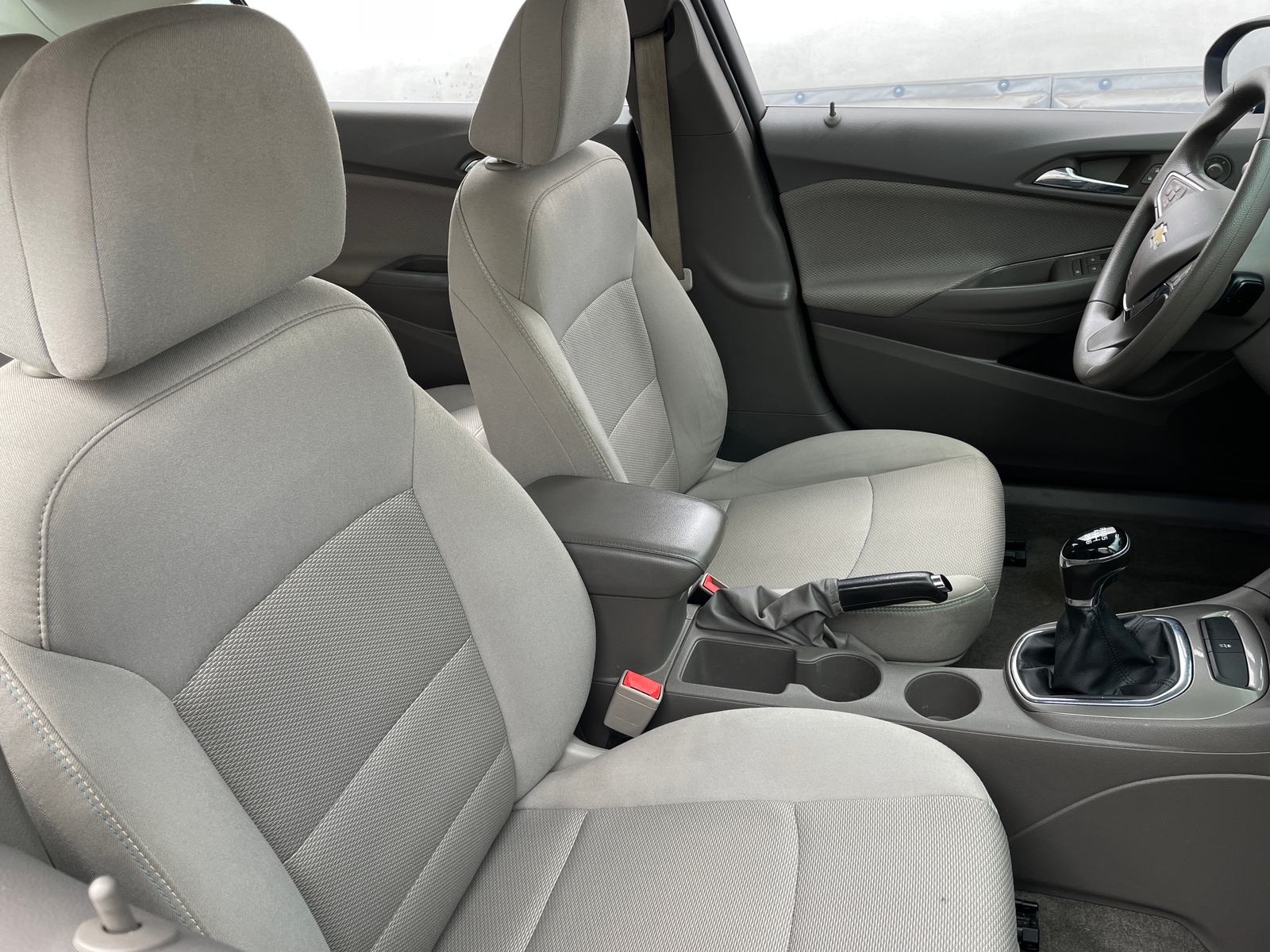 Thumbnail: 2016 Chevrolet Cruze - 2