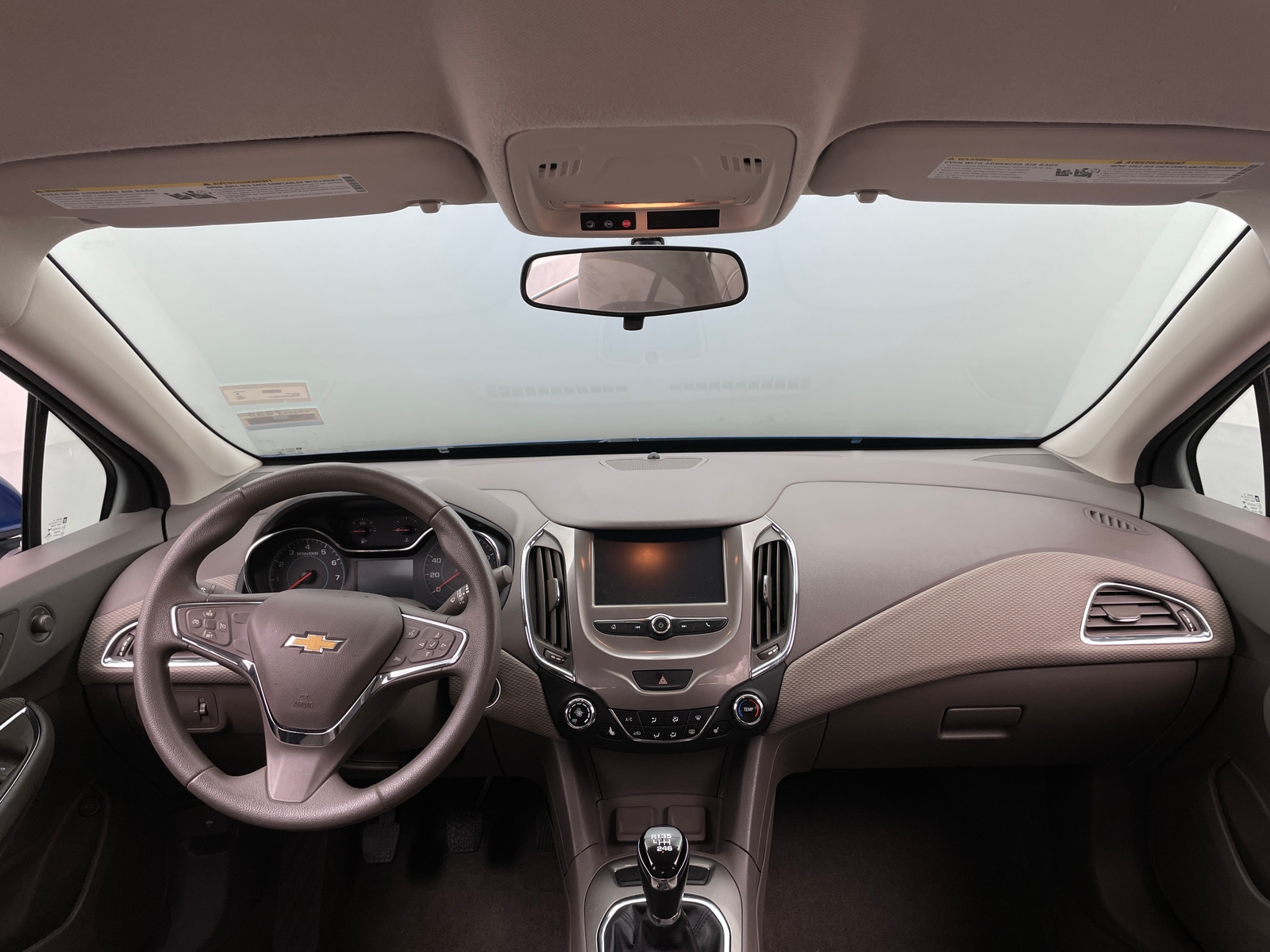 Thumbnail: 2016 Chevrolet Cruze - 3