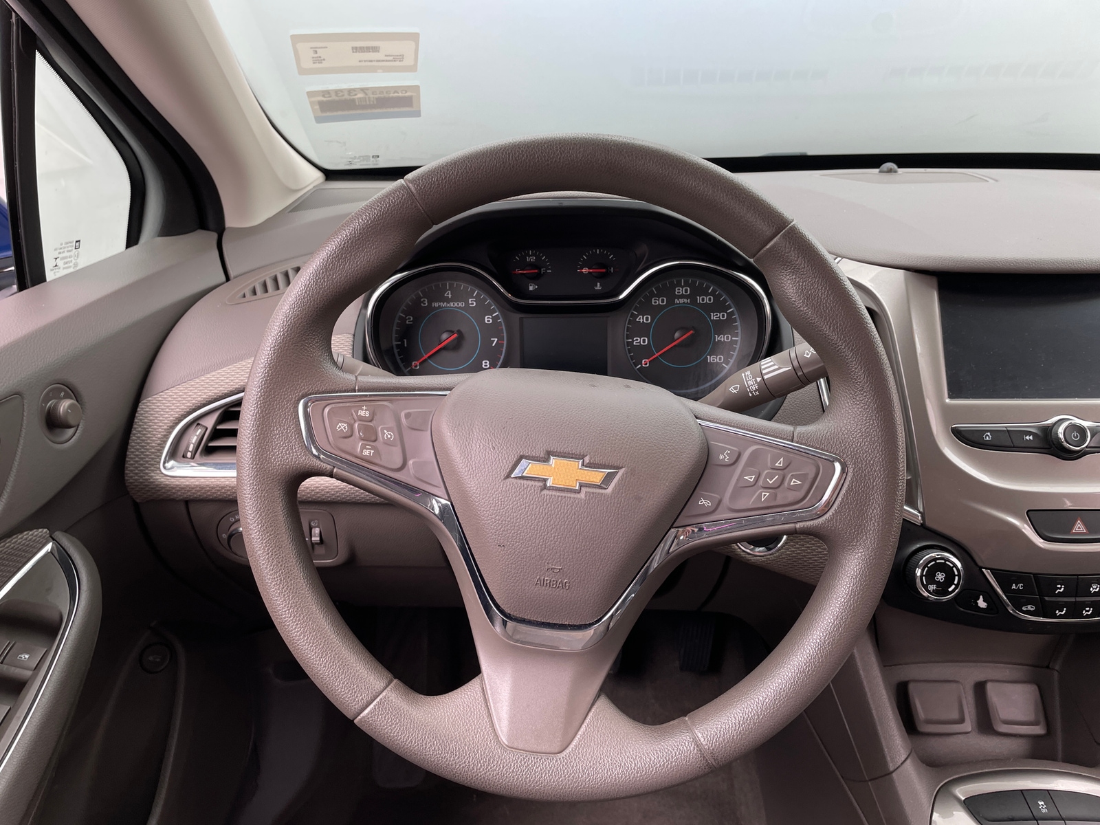 Thumbnail: 2016 Chevrolet Cruze - 5