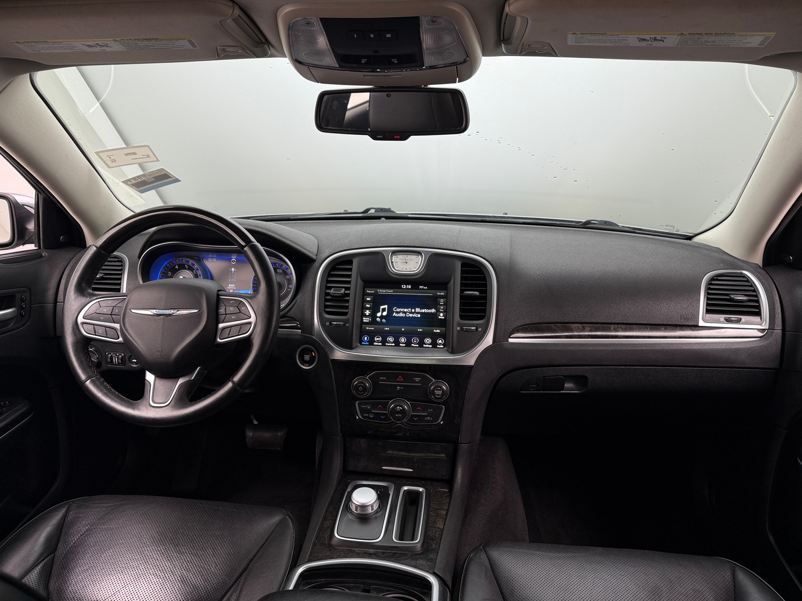 Thumbnail: 2018 Chrysler 300 - 2