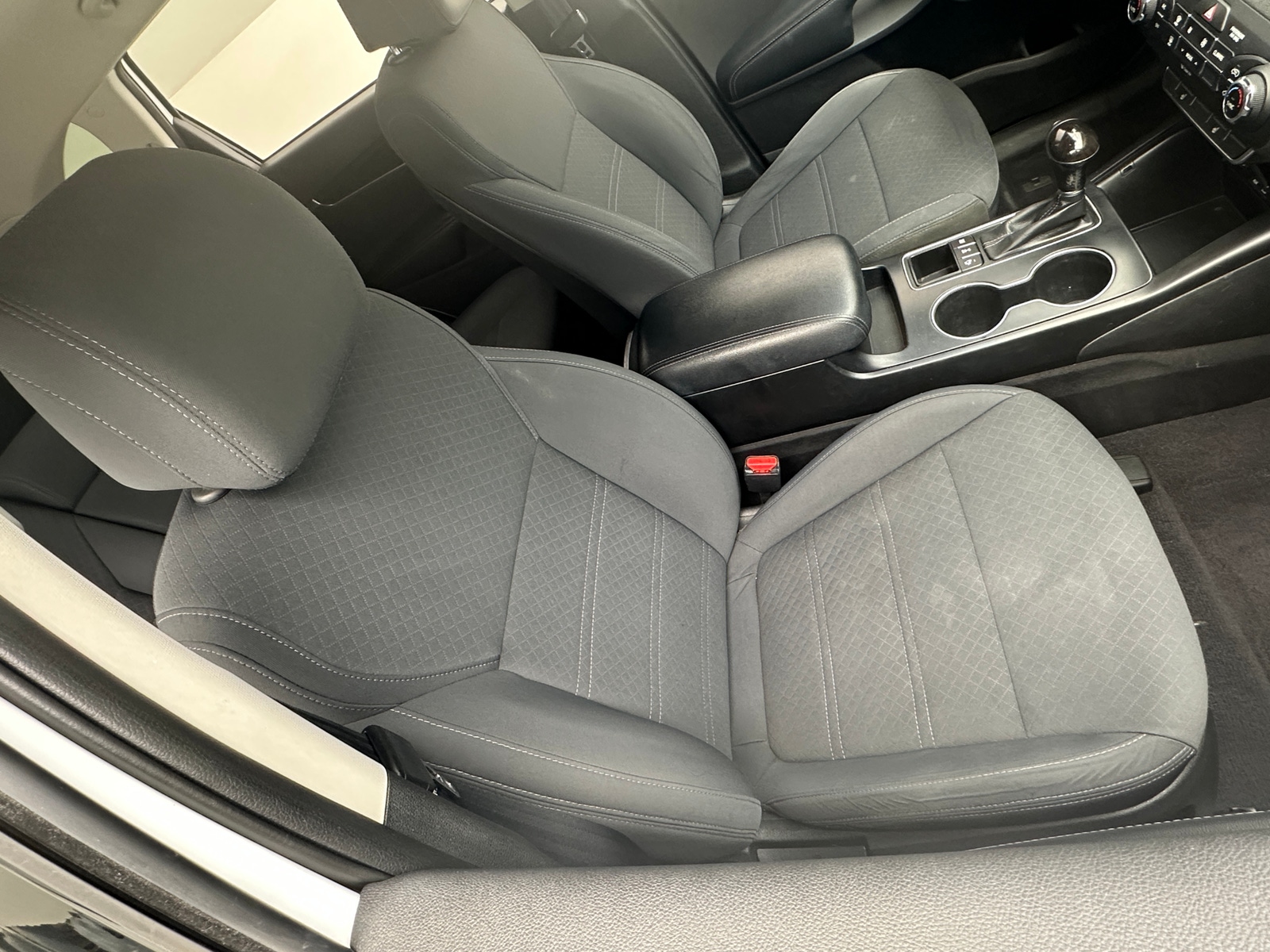 Thumbnail: 2017 Kia Sorento - 2