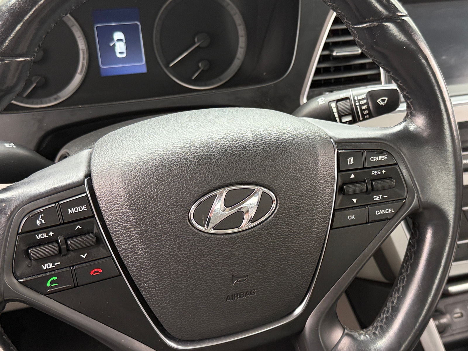 Thumbnail: 2017 Hyundai Sonata - 5