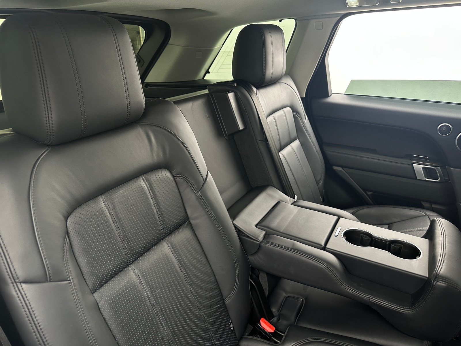 Thumbnail: 2020 Land Rover Range Rover Sport - 5