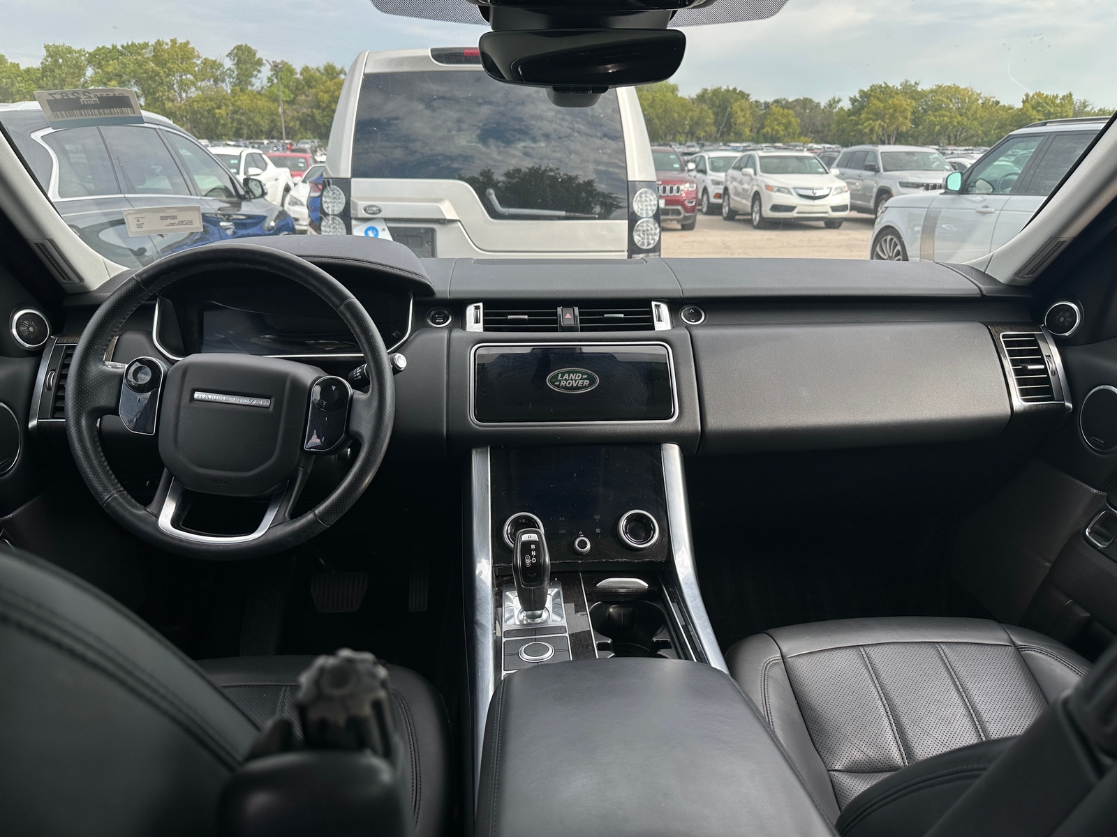 Thumbnail: 2020 Land Rover Range Rover Sport - 2