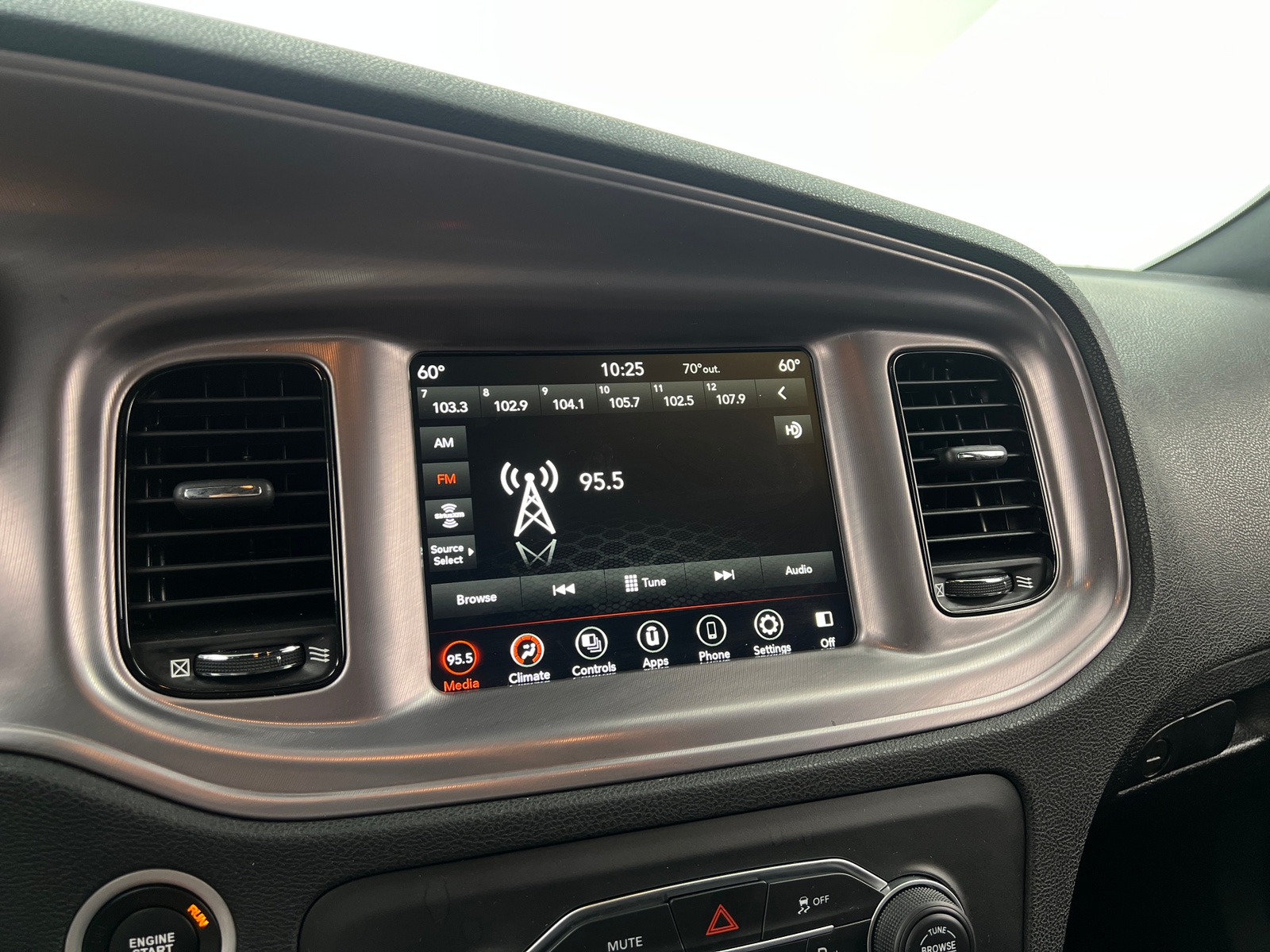 Thumbnail: 2023 Dodge Charger - 4