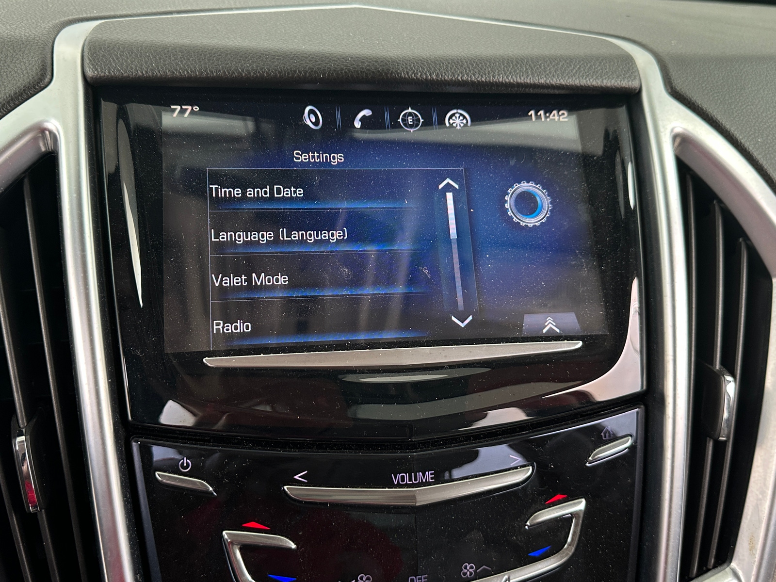 Thumbnail: 2014 Cadillac SRX - 3