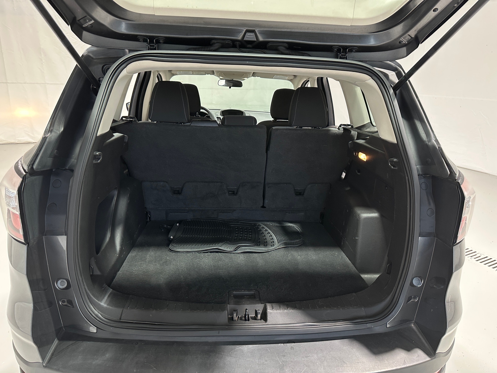 Thumbnail: 2018 Ford Escape - 7