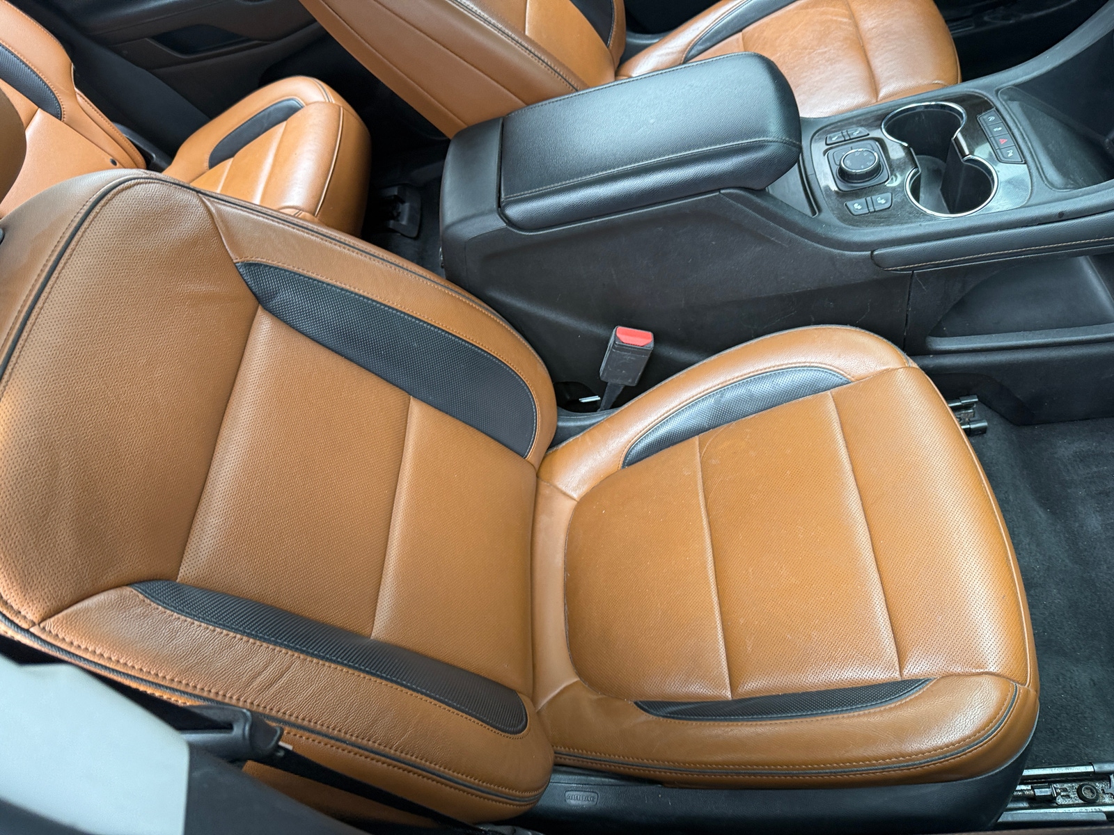 Thumbnail: 2020 GMC Acadia - 2