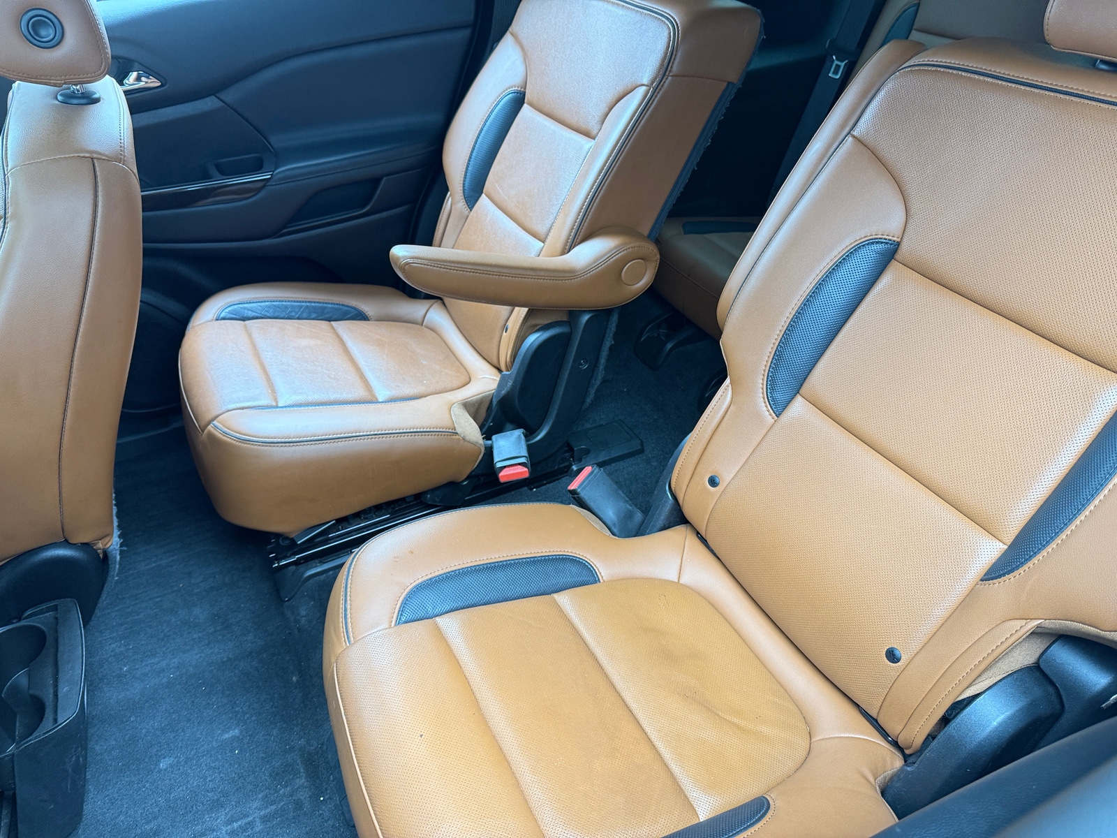 Thumbnail: 2020 GMC Acadia - 6