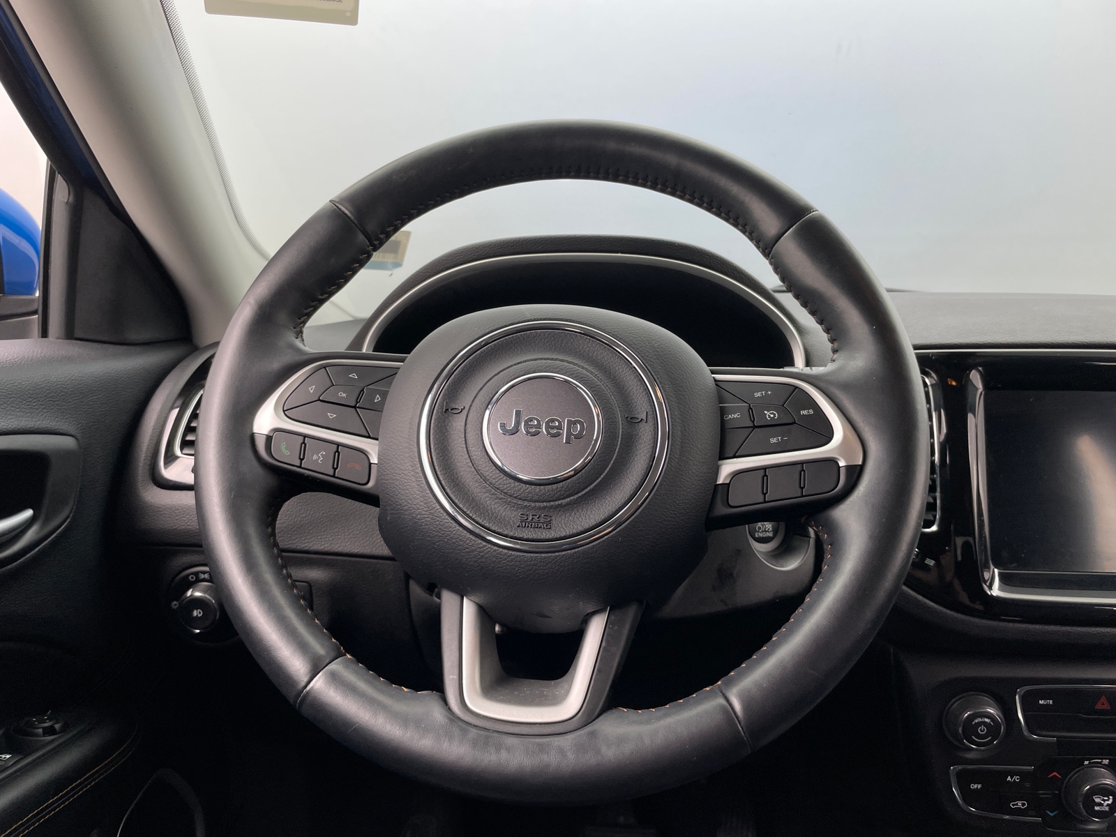 Thumbnail: 2018 Jeep Compass - 4