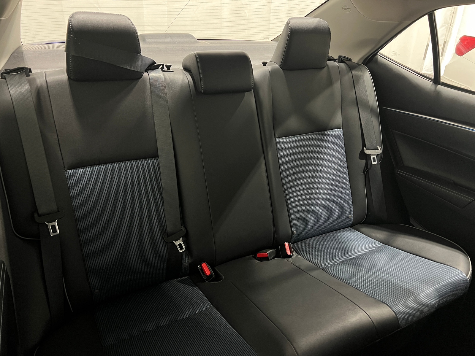 Thumbnail: 2014 Toyota Corolla - 6