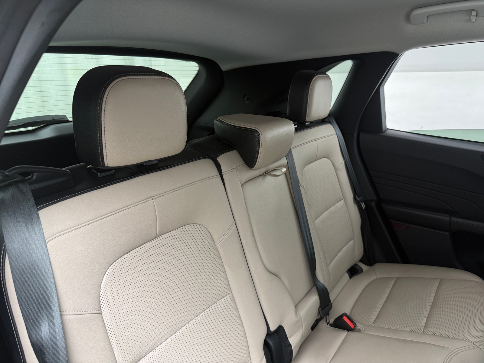 Thumbnail: 2021 Ford Escape - 5