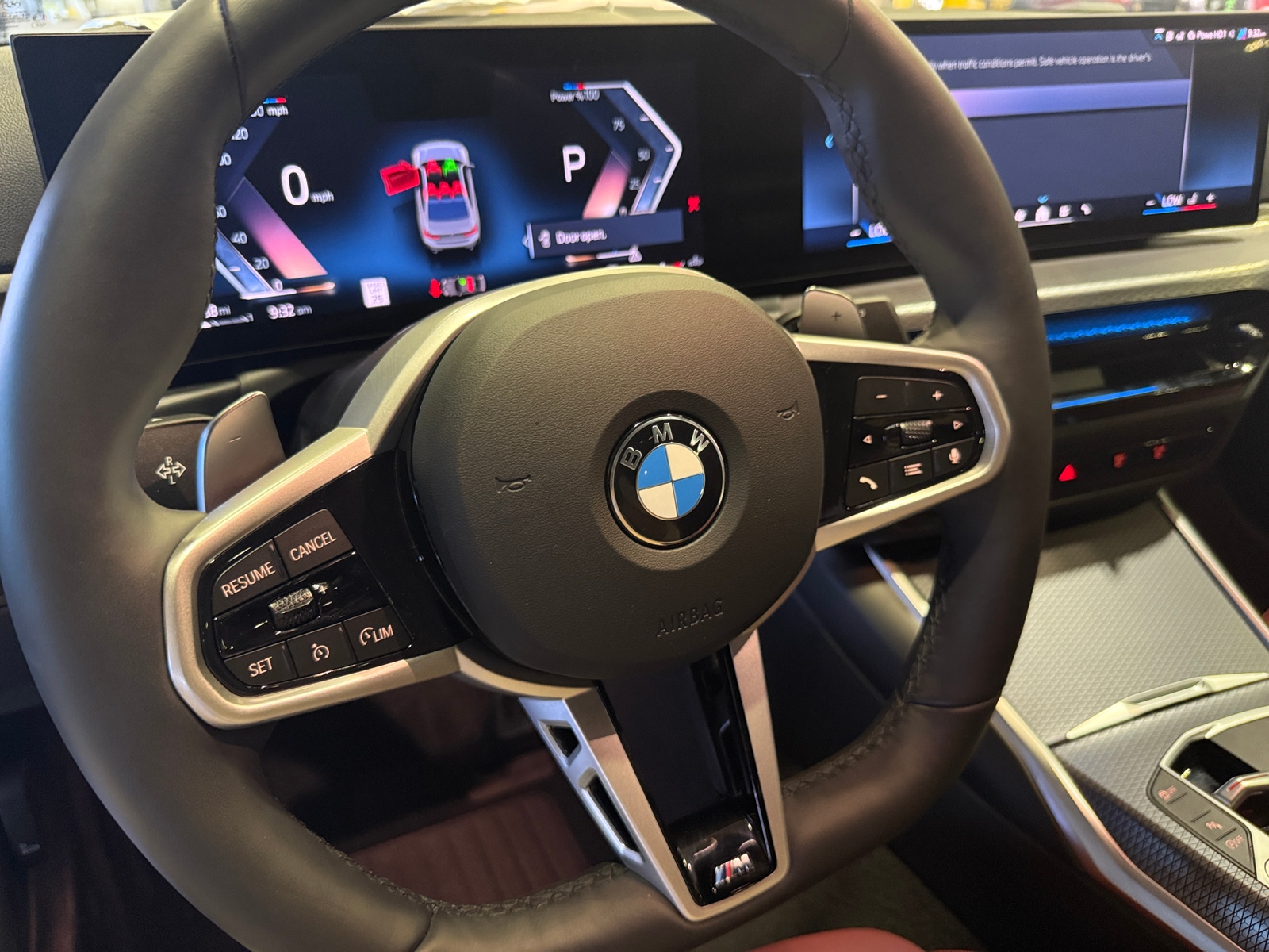 Thumbnail: 2025 BMW 3 Series - 4