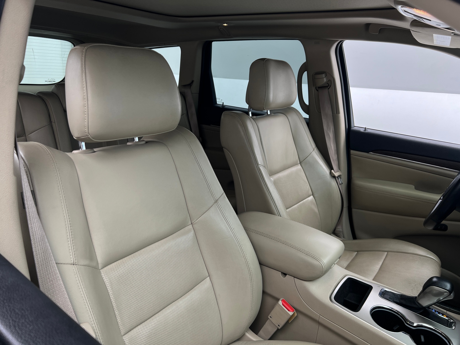 Thumbnail: 2016 Jeep Grand Cherokee - 2