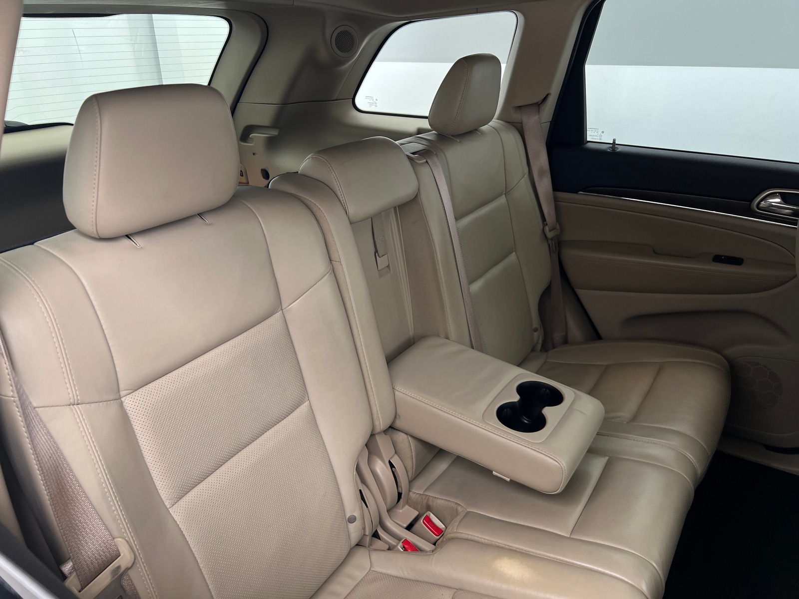 Thumbnail: 2016 Jeep Grand Cherokee - 6