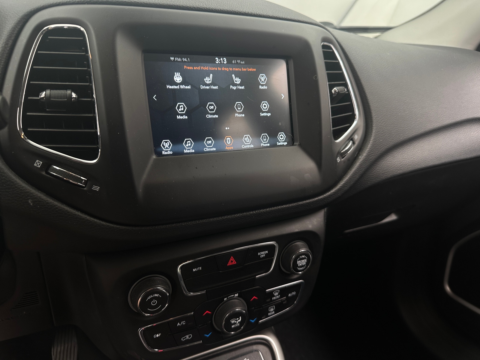 Thumbnail: 2019 Jeep Compass - 4
