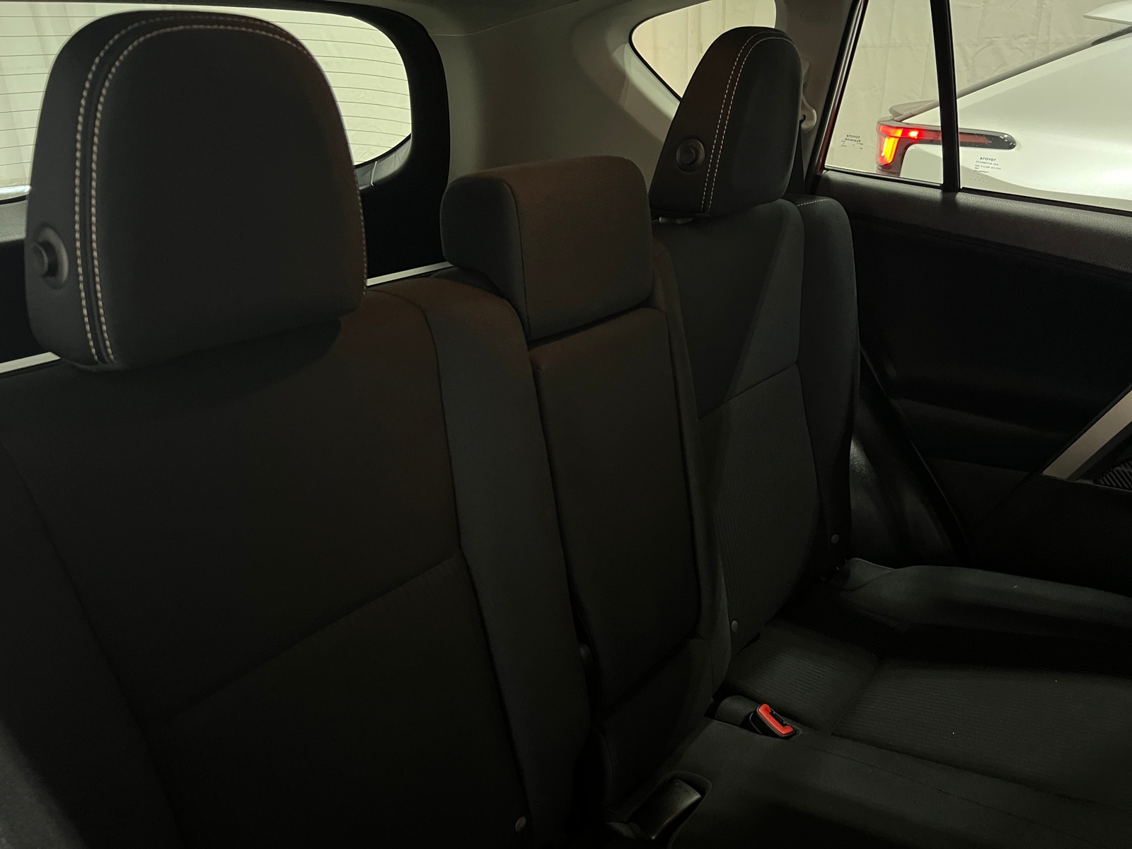 Thumbnail: 2015 Toyota RAV4 - 6
