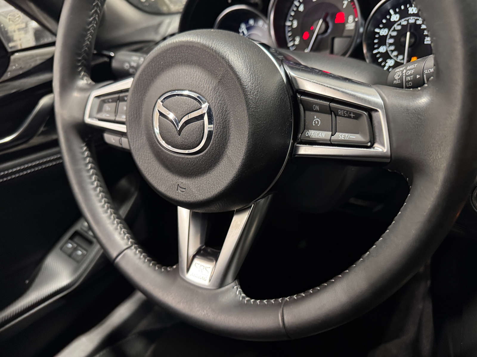 Thumbnail: 2023 Mazda MX-5 Miata - 5