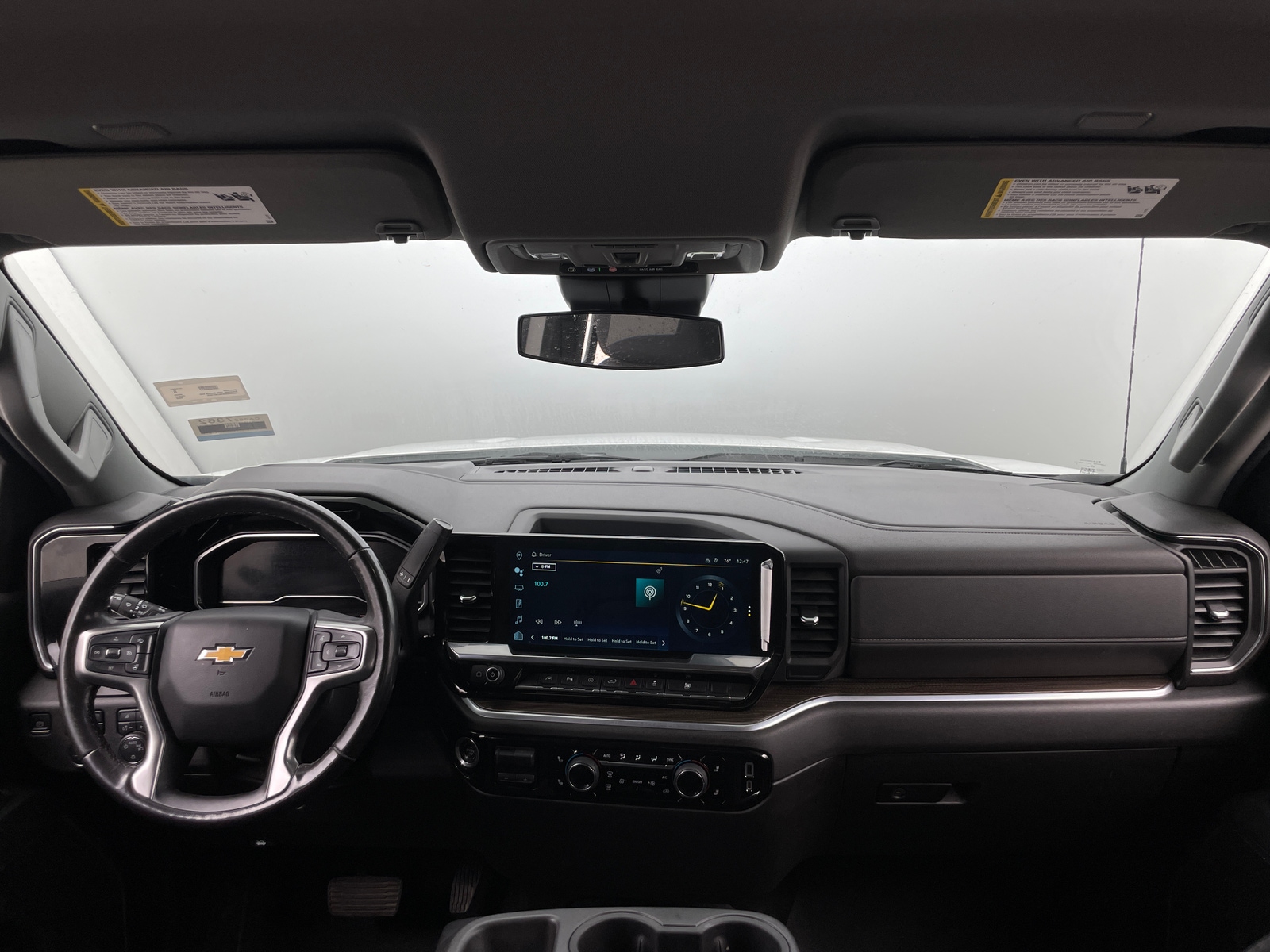 Thumbnail: 2022 Chevrolet Silverado 1500 - 3