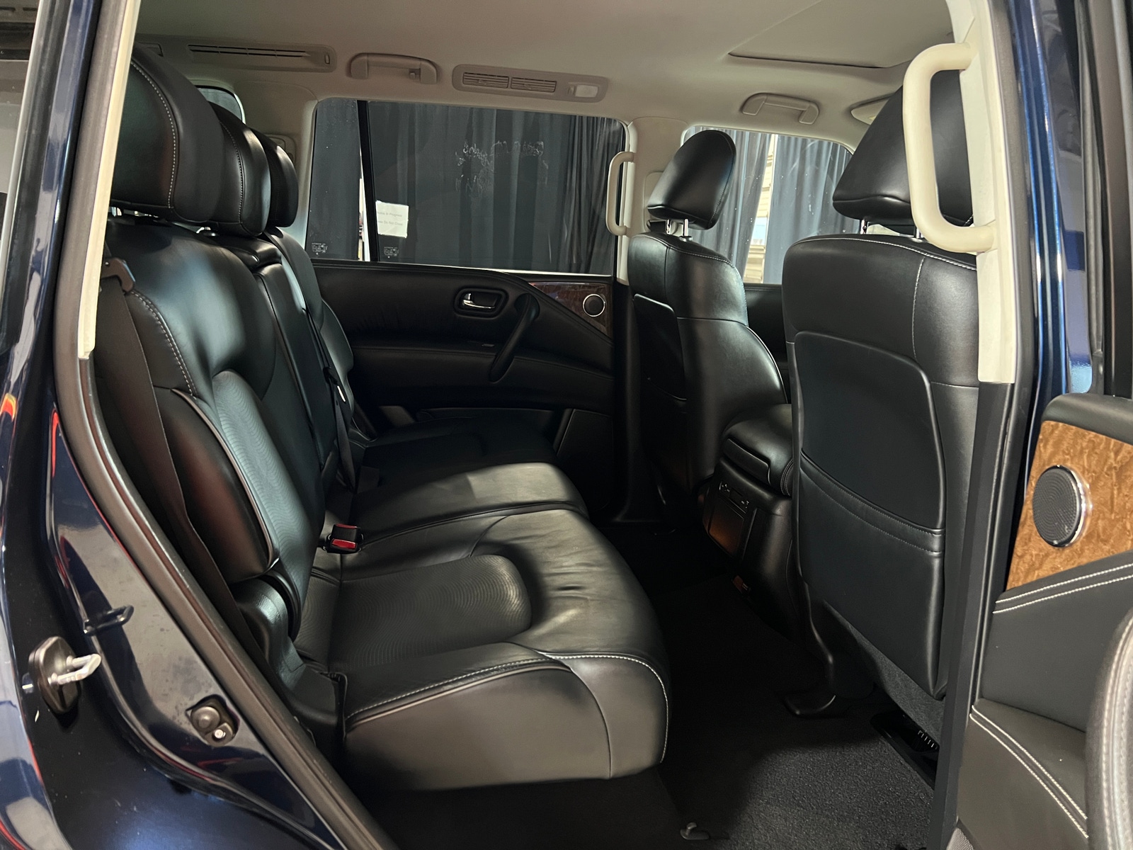 Thumbnail: 2017 INFINITI QX80 - 5