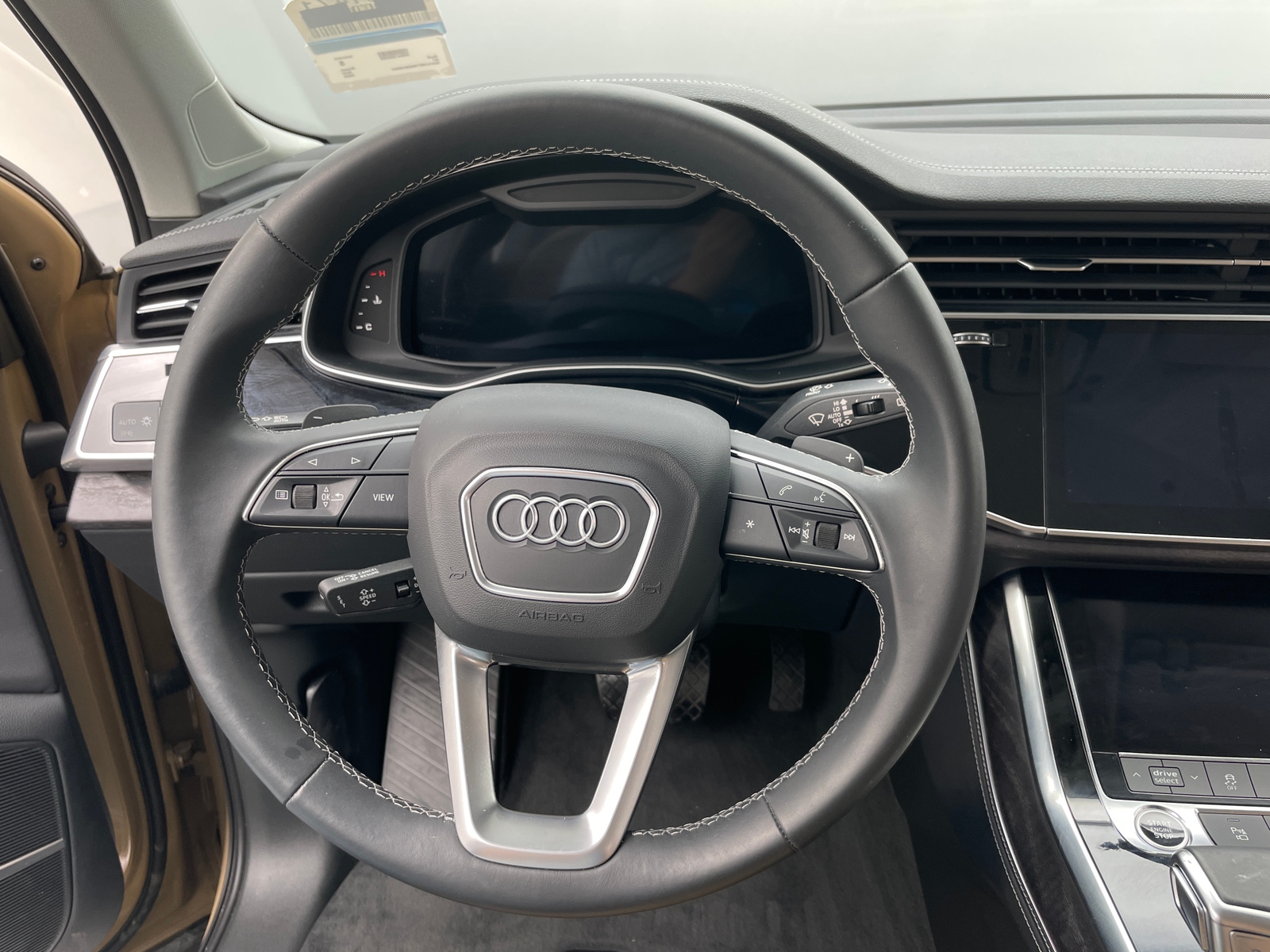 Thumbnail: 2025 Audi Q7 - 4
