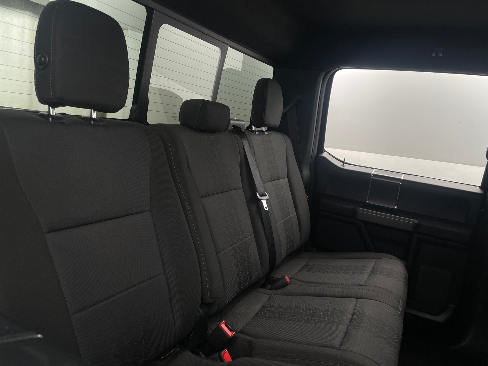 Thumbnail: 2018 Ford Econoline - 6