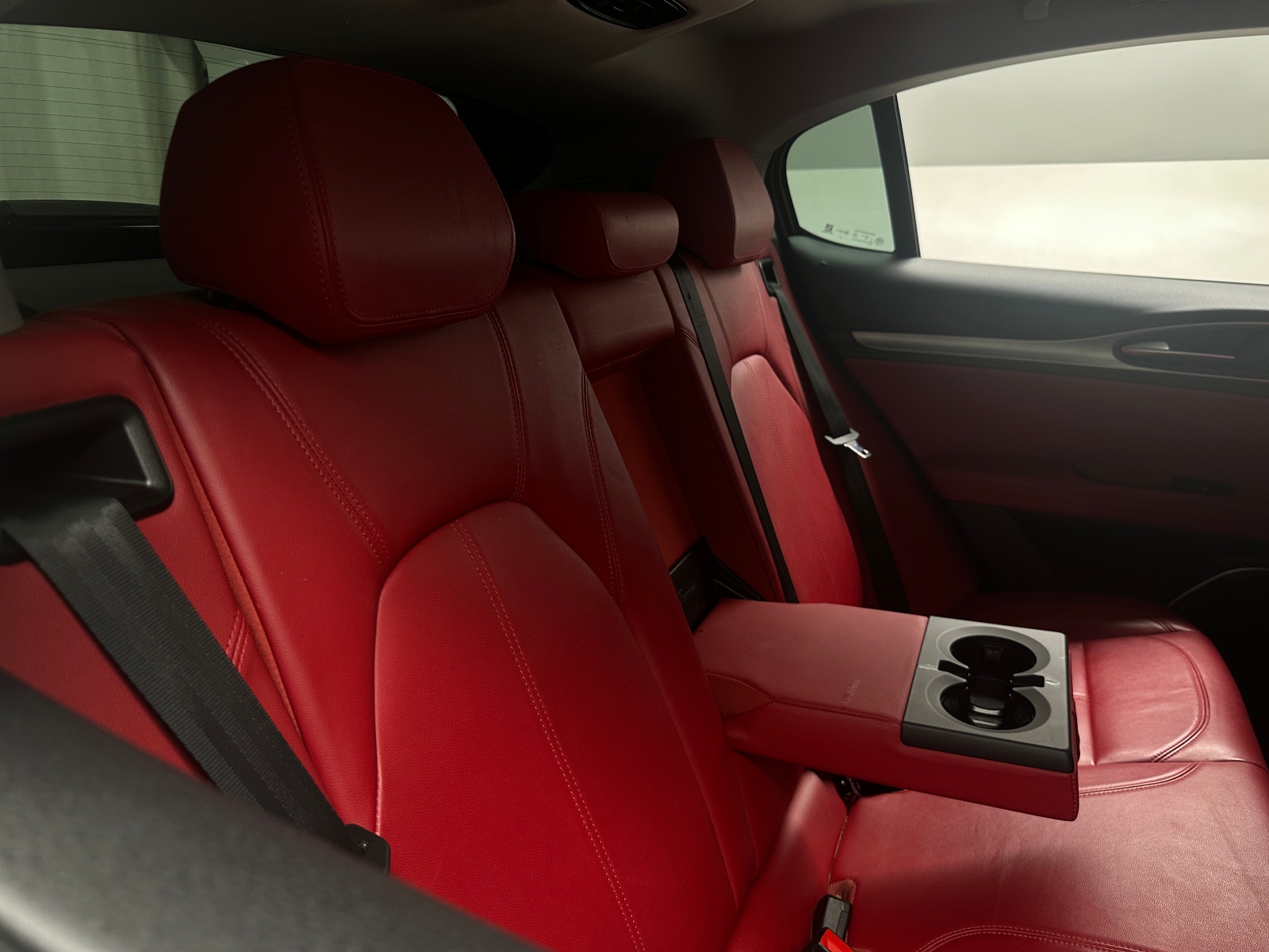 Thumbnail: 2019 Alfa Romeo Stelvio - 5