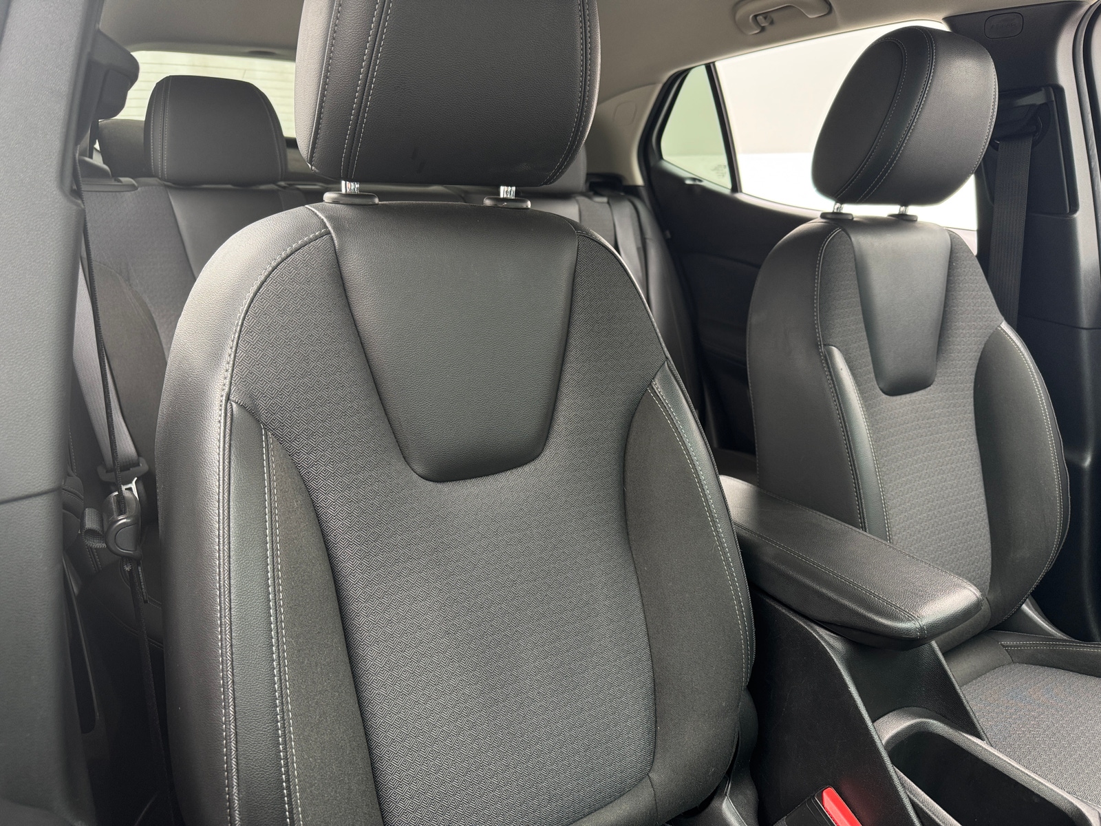 Thumbnail: 2020 Buick Encore GX - 2