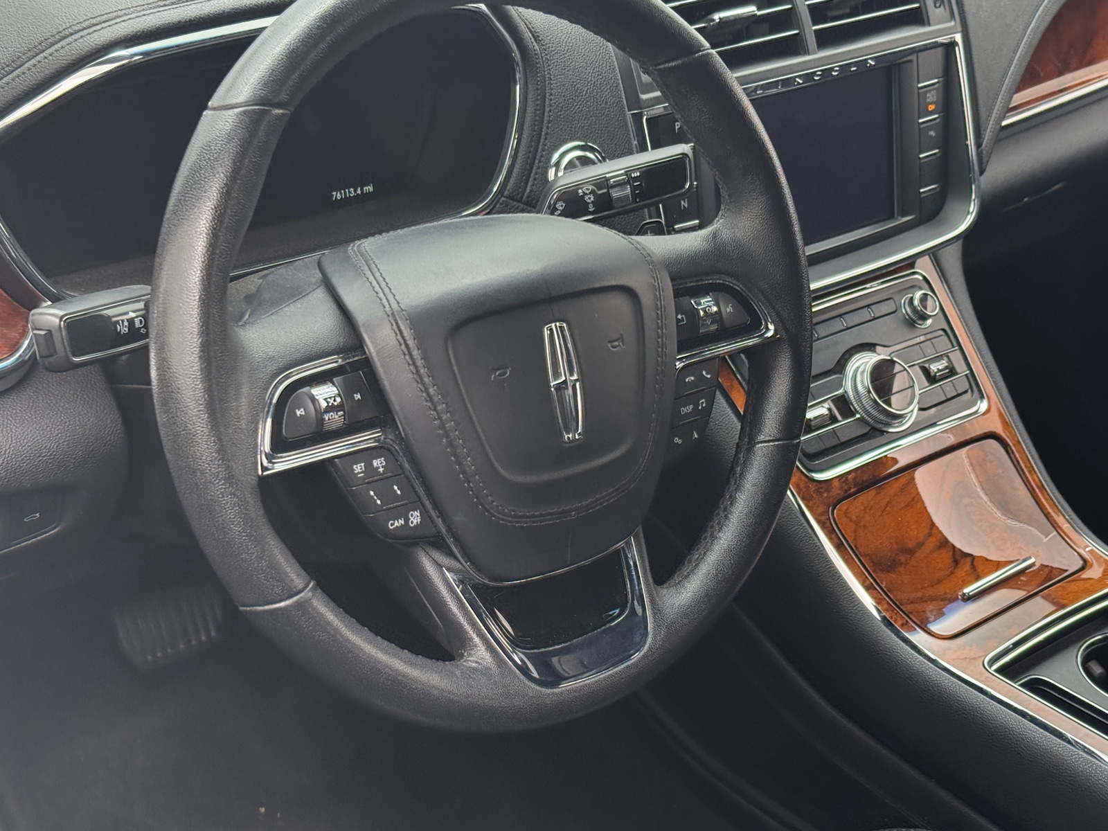 Thumbnail: 2020 Lincoln Continental - 4