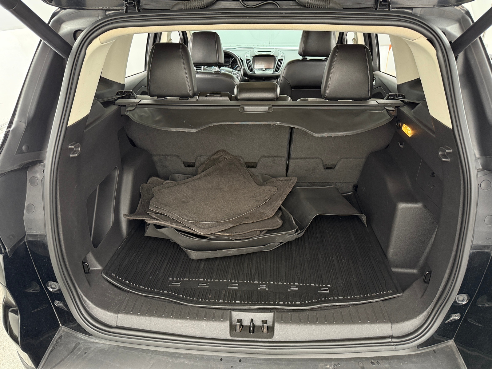 Thumbnail: 2017 Ford Escape - 6