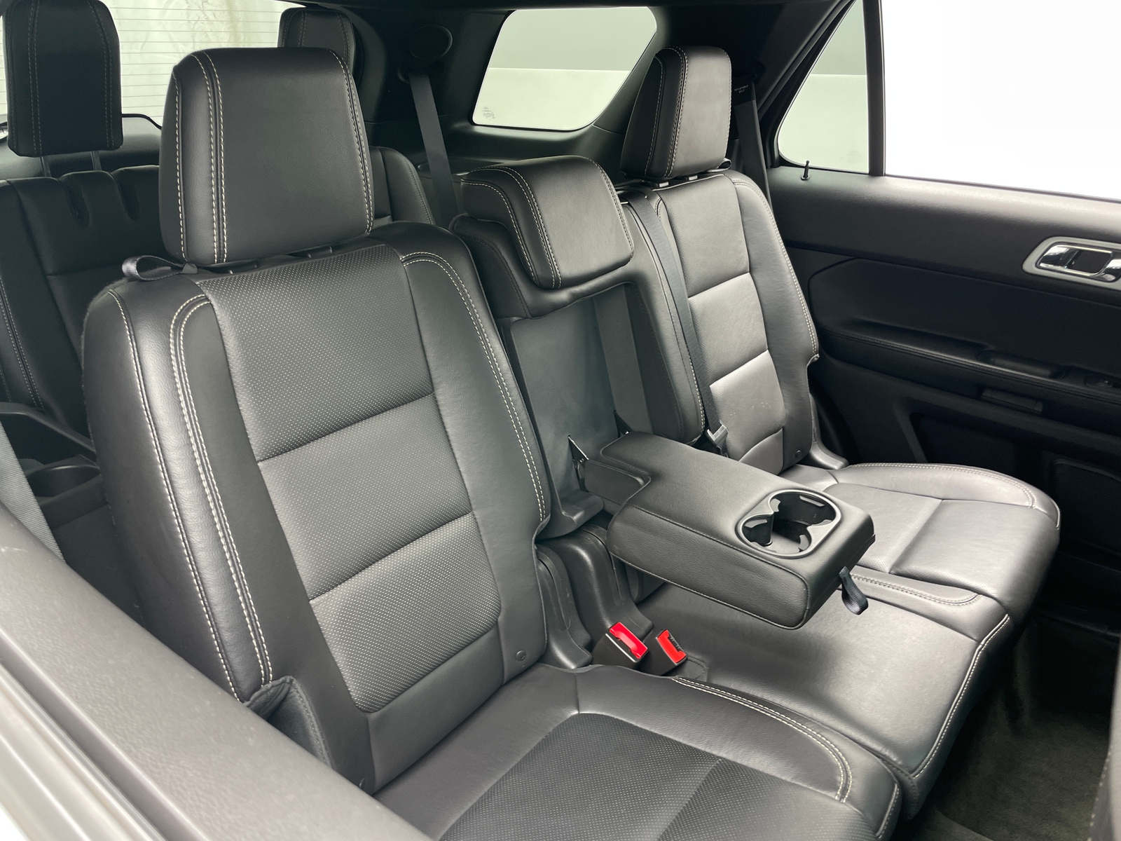Thumbnail: 2014 Ford Explorer - 5