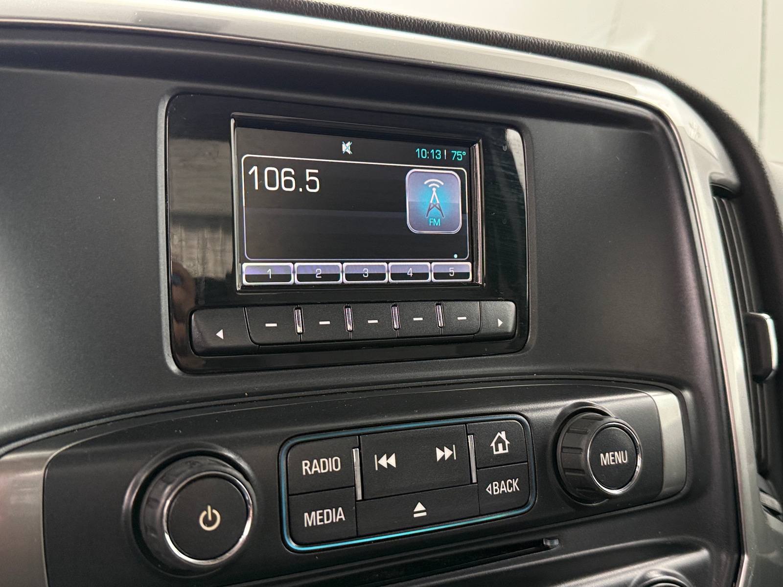 Thumbnail: 2014 Chevrolet Silverado 1500 - 3