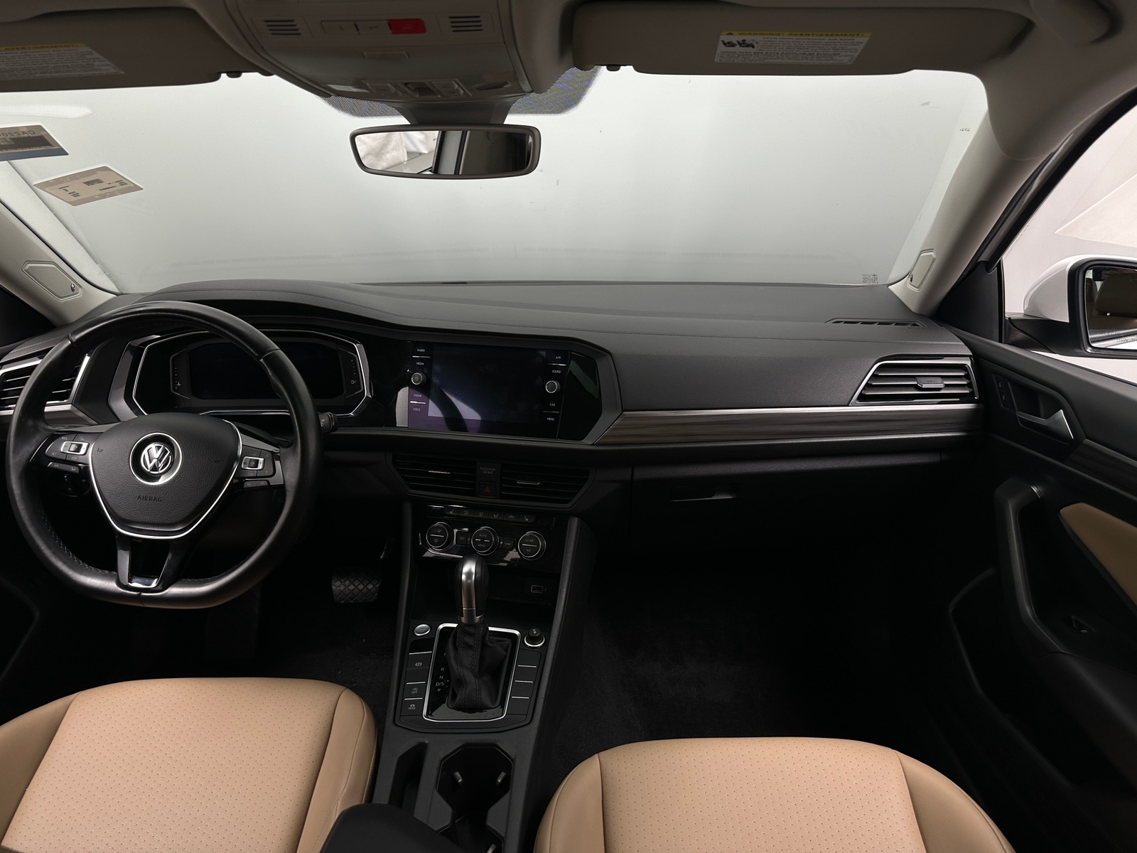 Thumbnail: 2019 Volkswagen Jetta - 2
