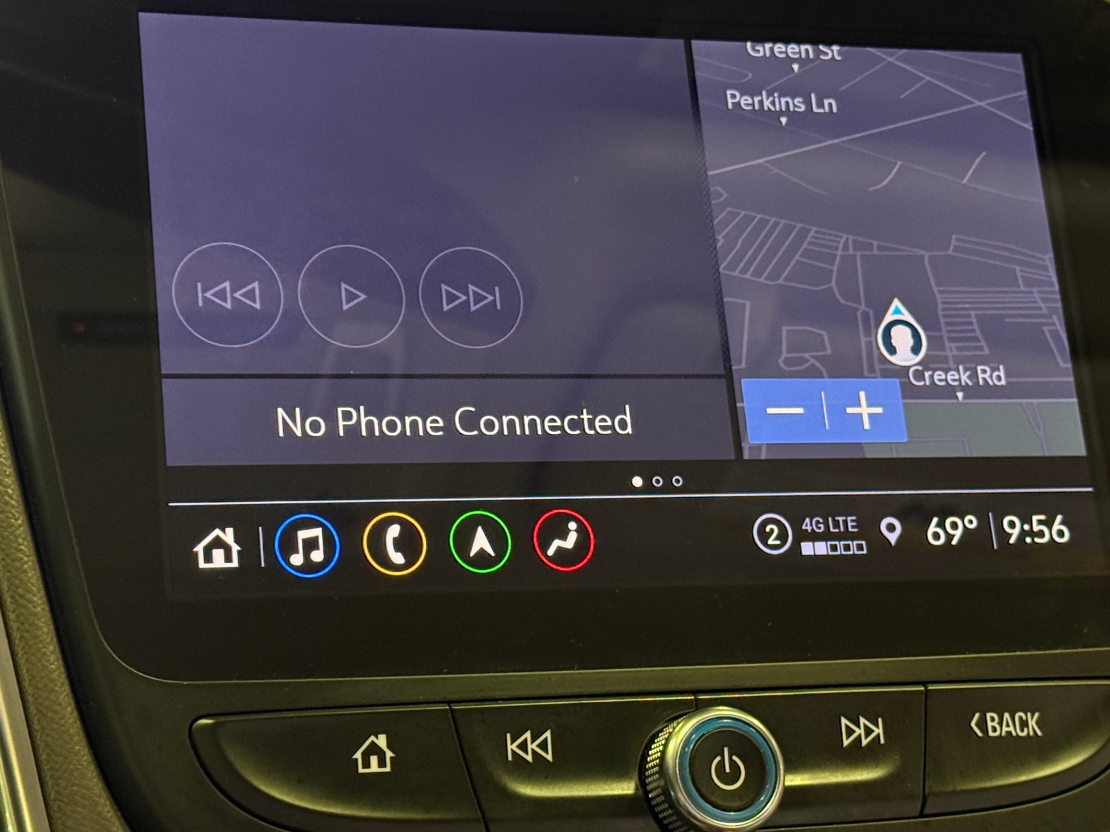 Thumbnail: 2024 Chevrolet Malibu - 3