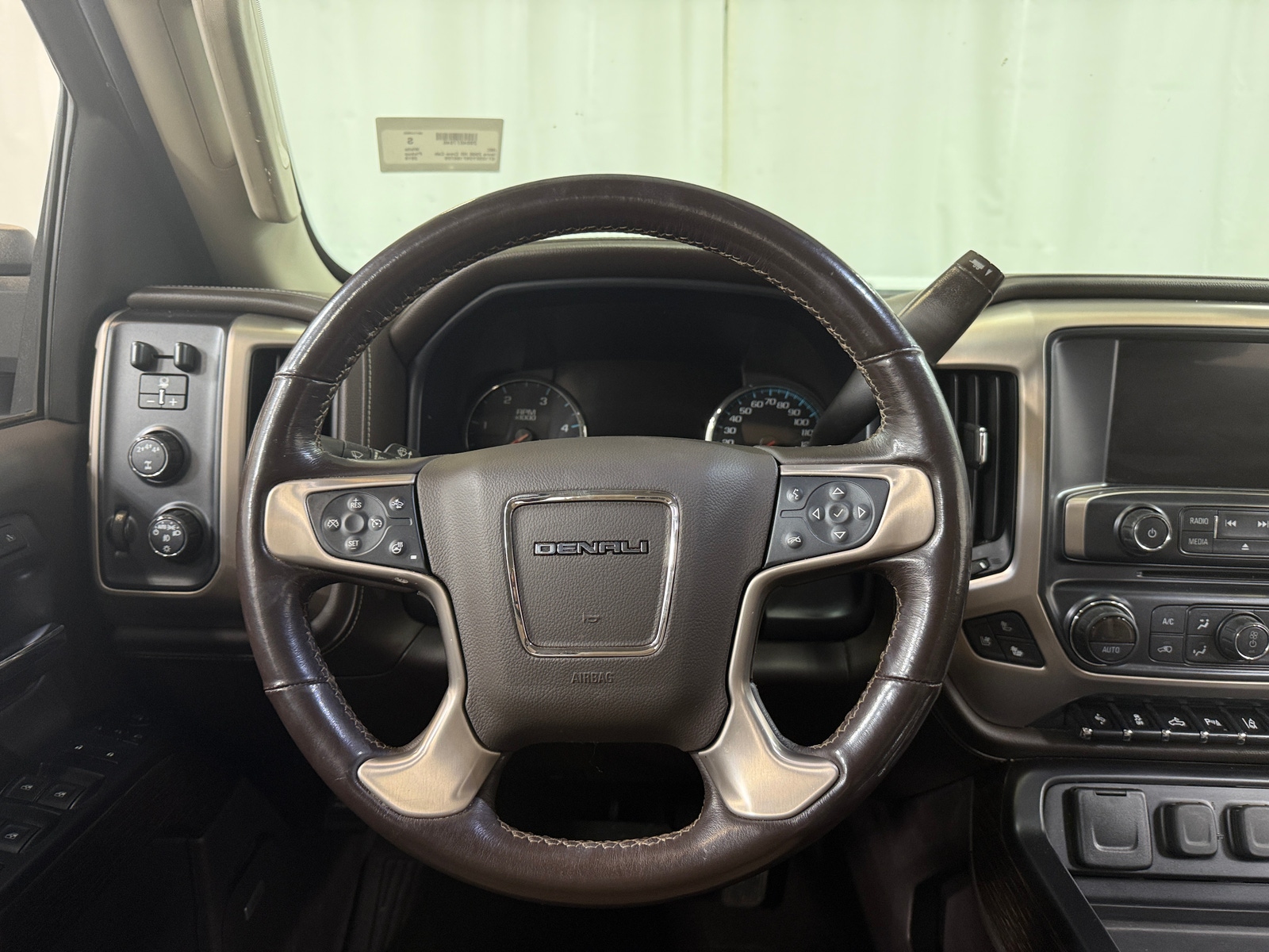 Thumbnail: 2019 GMC Sierra 2500 - 4