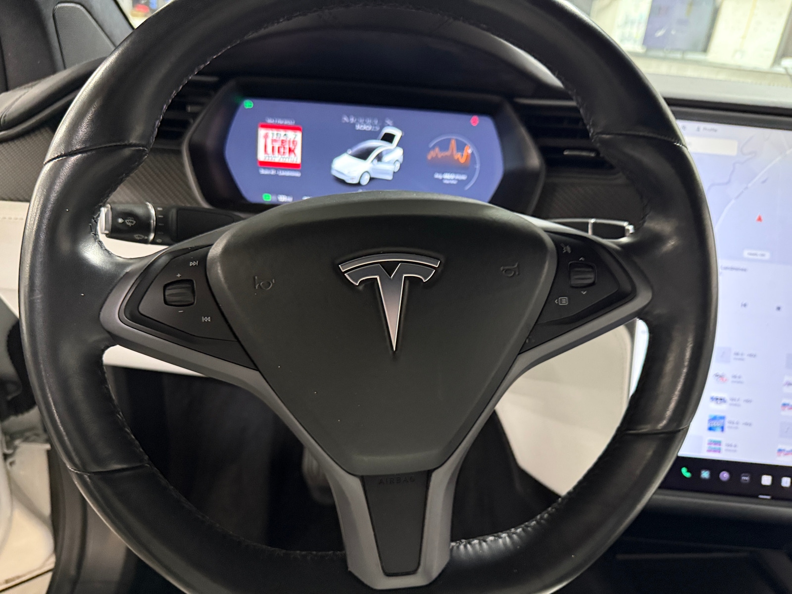 Thumbnail: 2018 Tesla Model X - 3