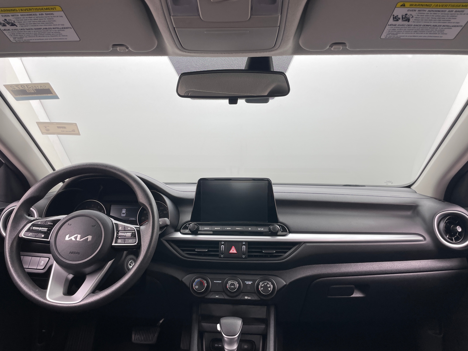 Thumbnail: 2024 Kia Forte - 3