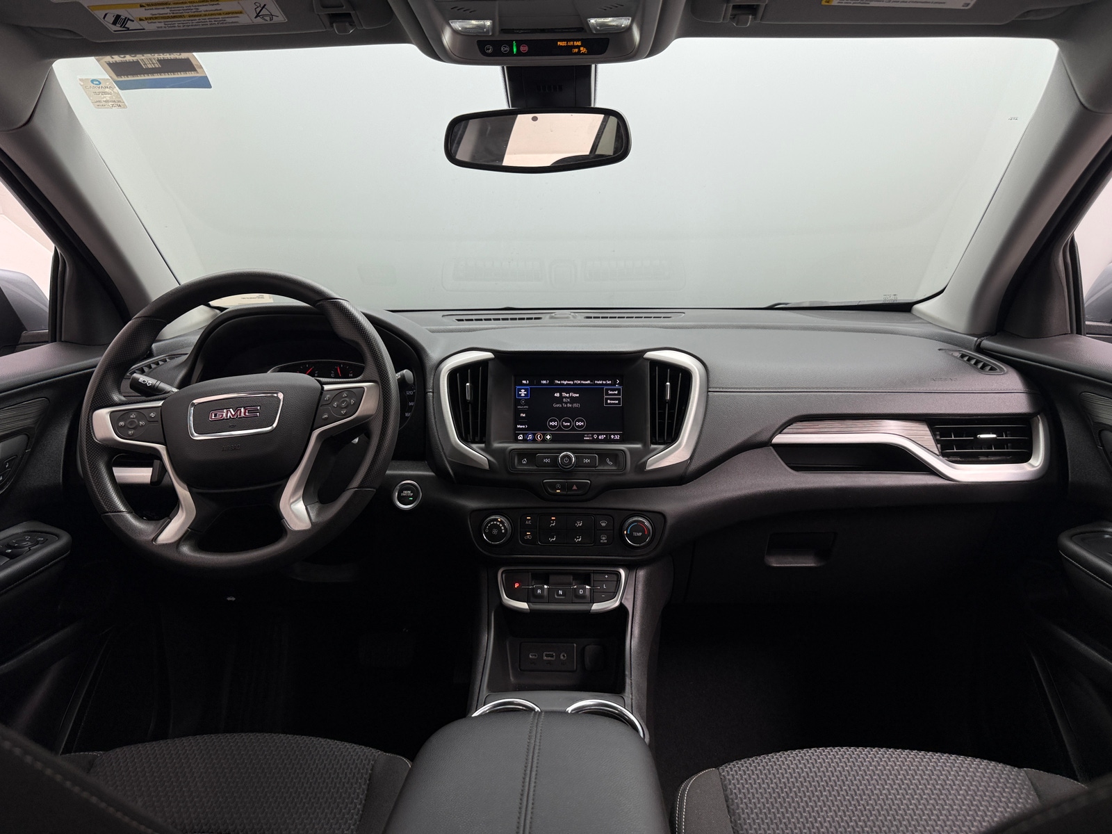 Thumbnail: 2024 GMC Terrain - 3