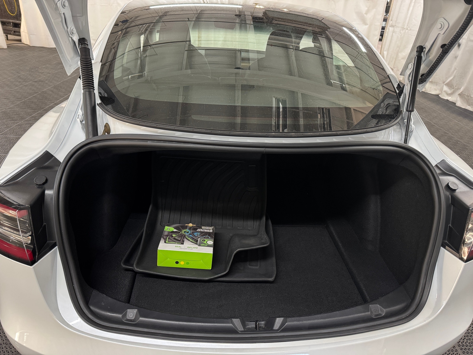 Thumbnail: 2021 Tesla Model 3 - 6