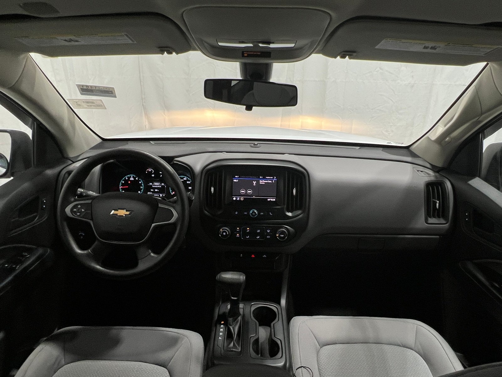 Thumbnail: 2021 Chevrolet Colorado - 3