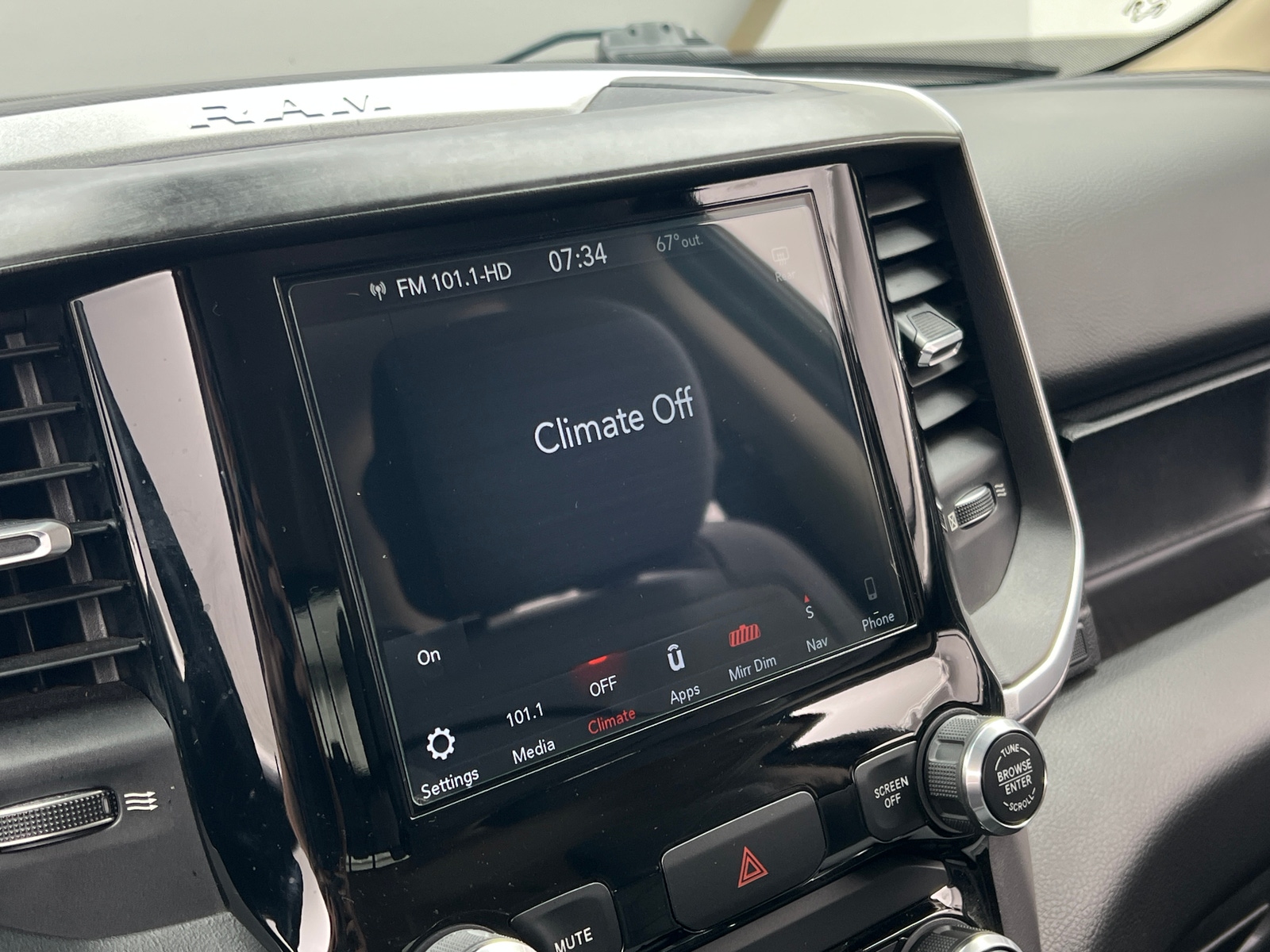 Thumbnail: 2019 RAM 1500 - 4